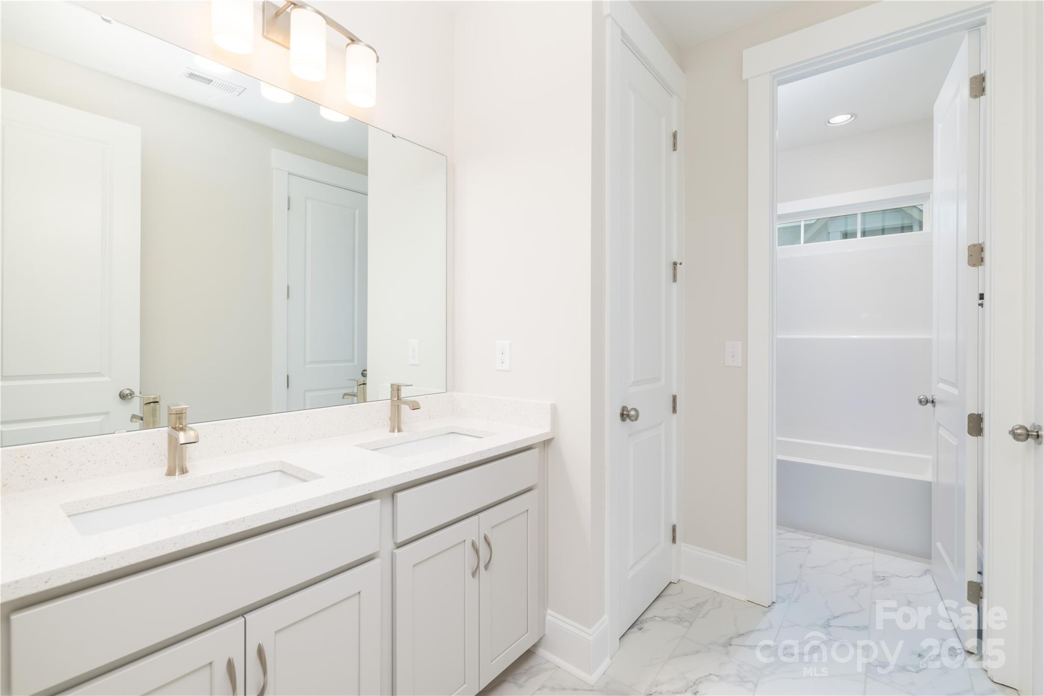 Riverwalk - Residential