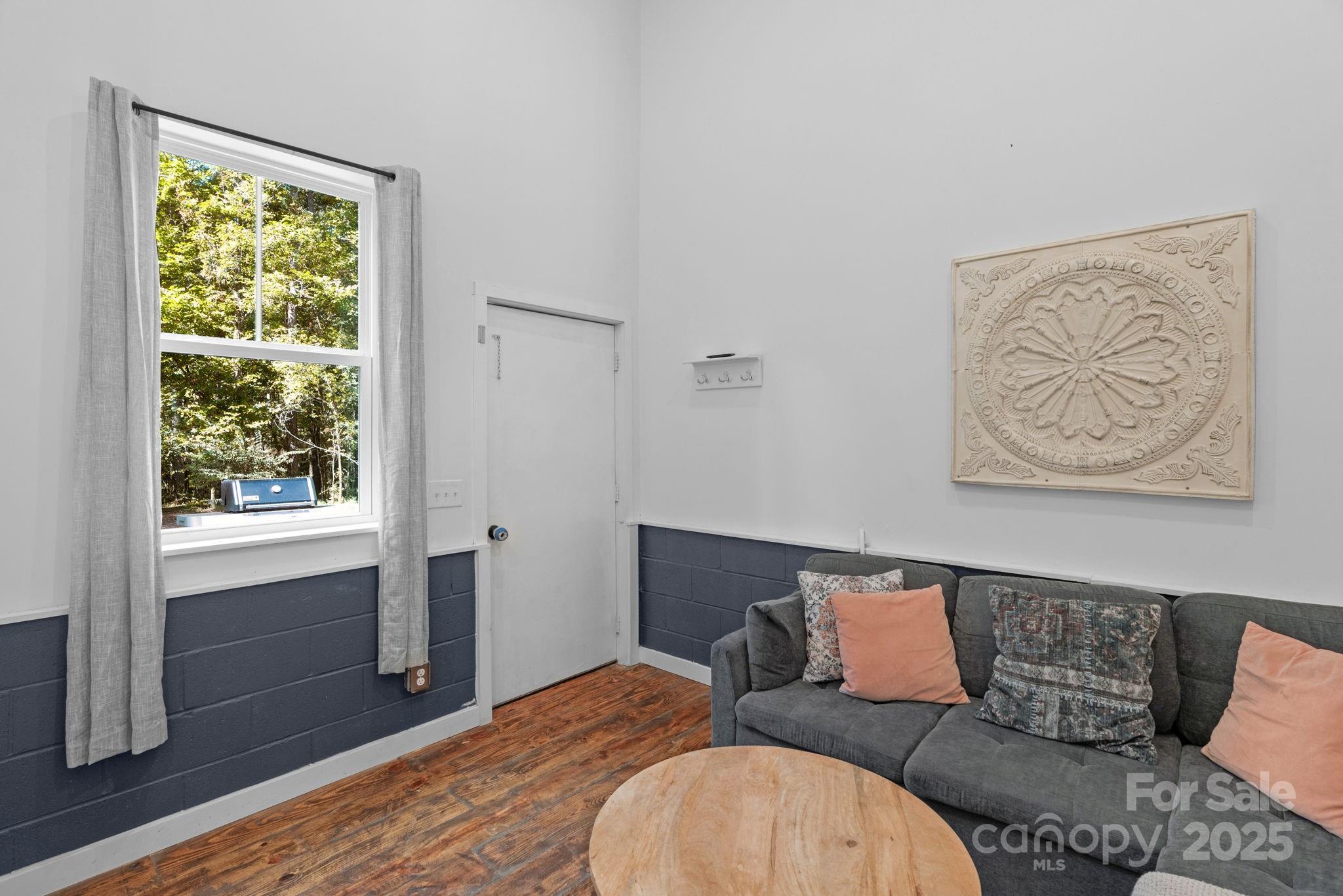 Riverchase Estates - Residential