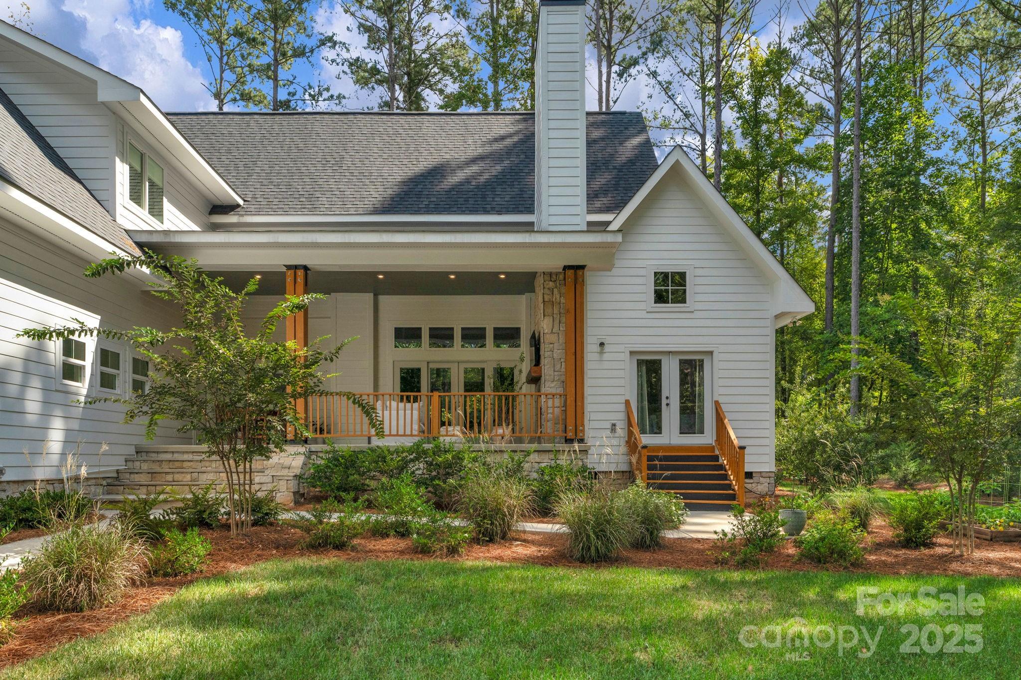 Riverchase Estates - Residential