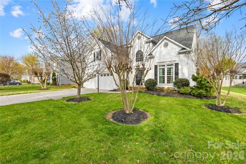 Photo of 8312 Forest Shadow Circle, Cornelius, NC 28031 (MLS # 4356607)