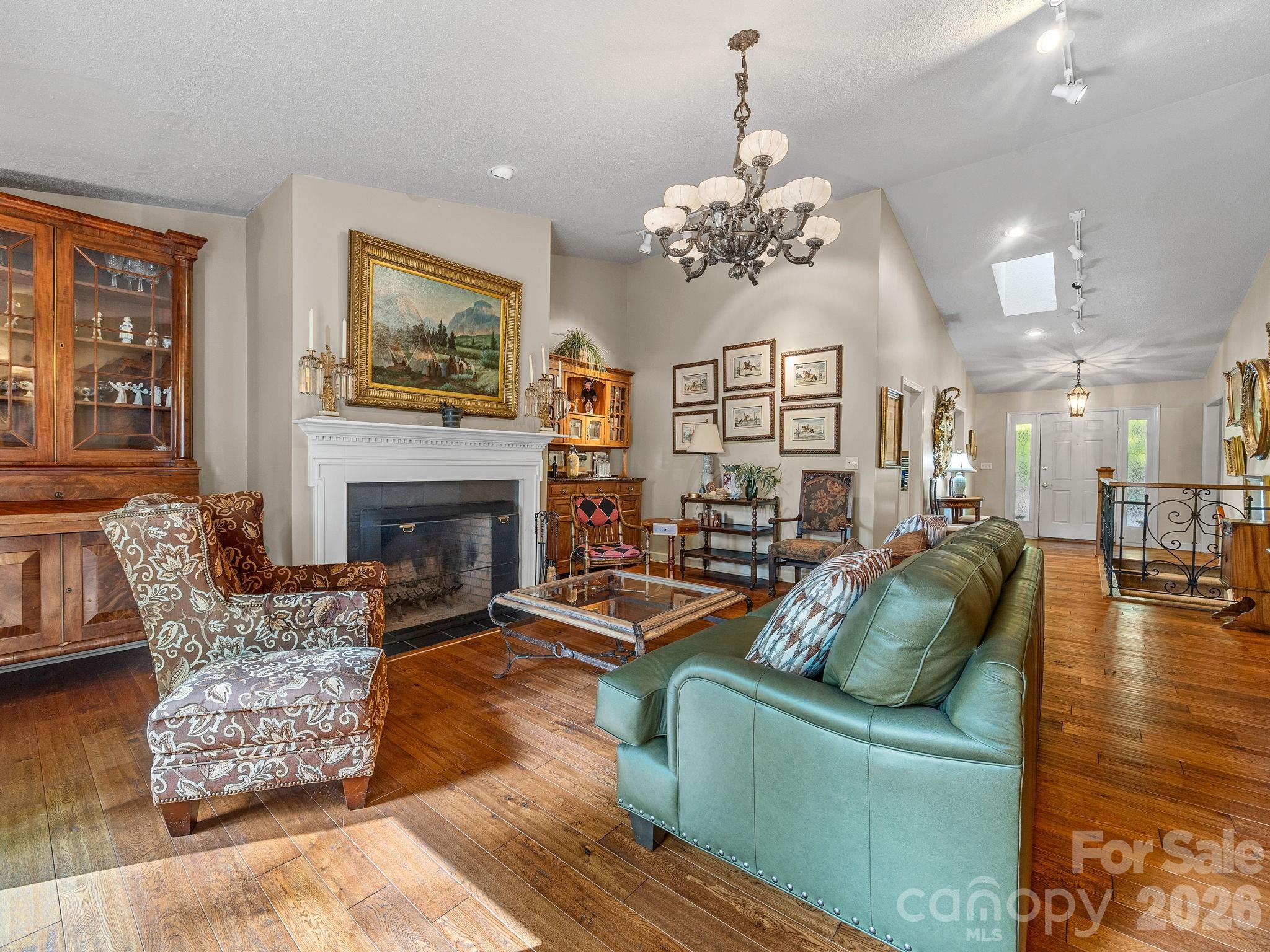 Hunting Country Trails - Residential