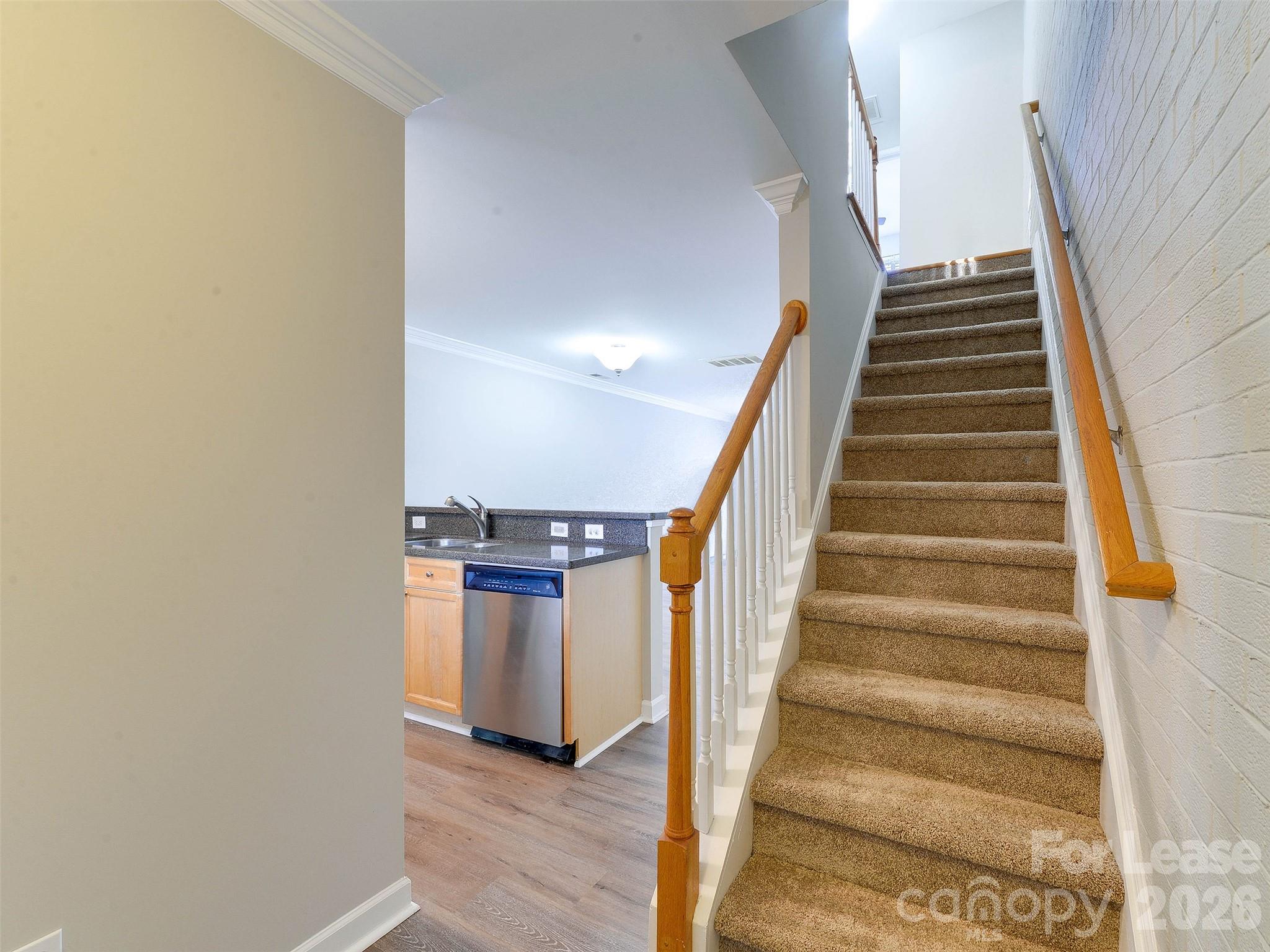 1224 Green Oaks Lane G