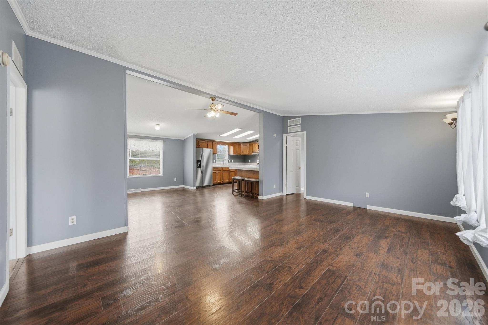 315 W Mcdowell Street