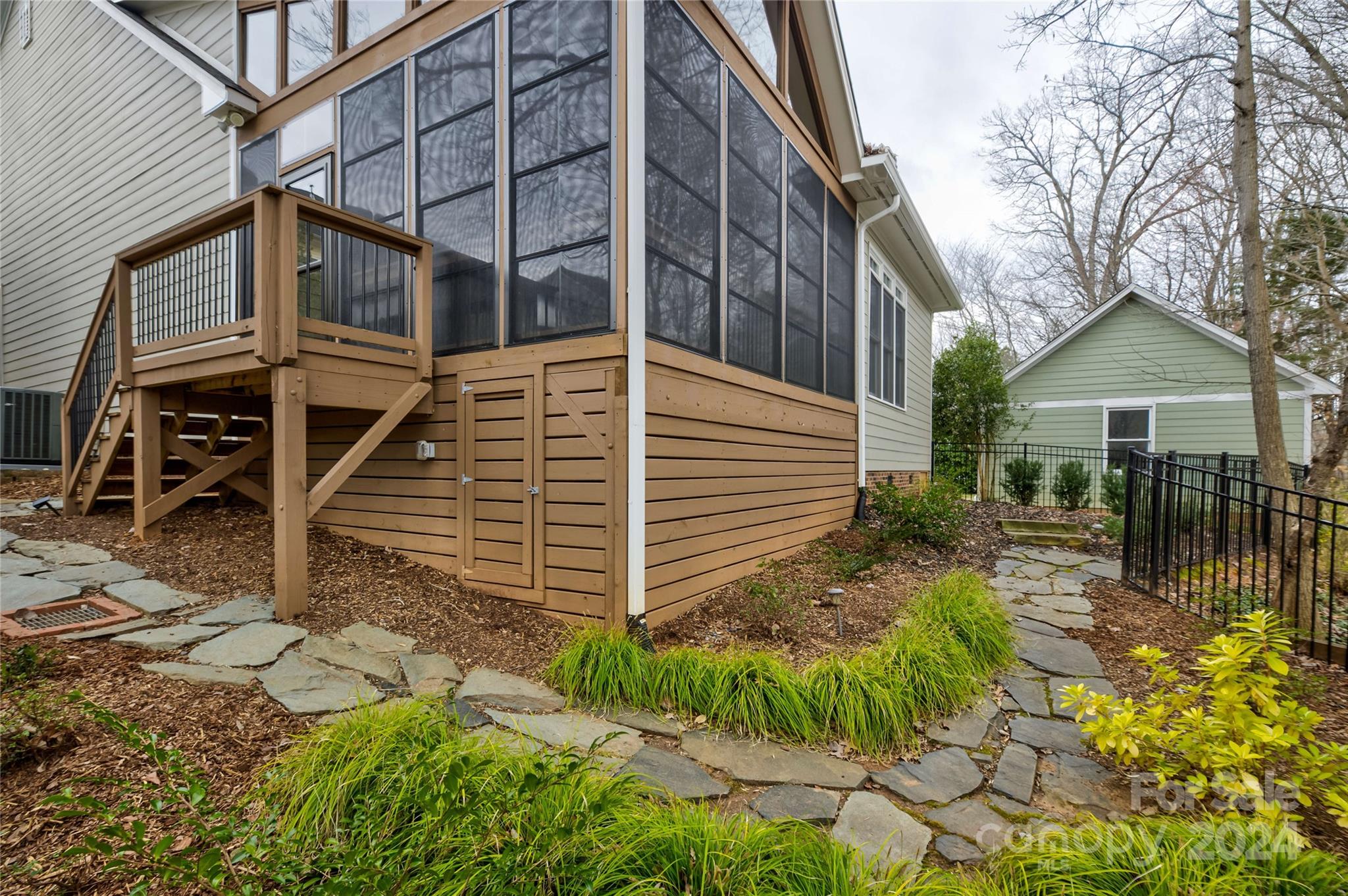 Baxter Village - Residential