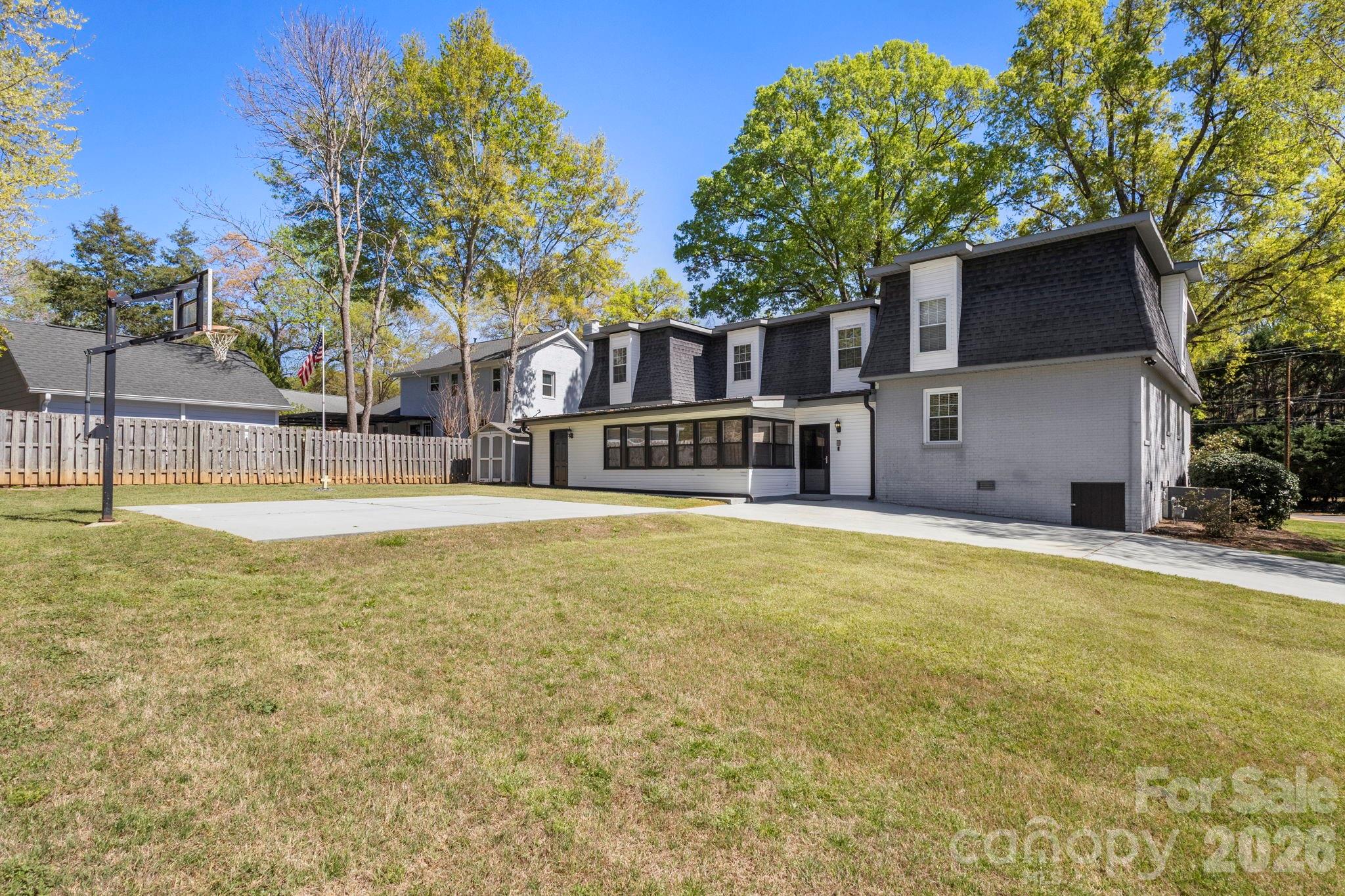 6116 Old Providence Road