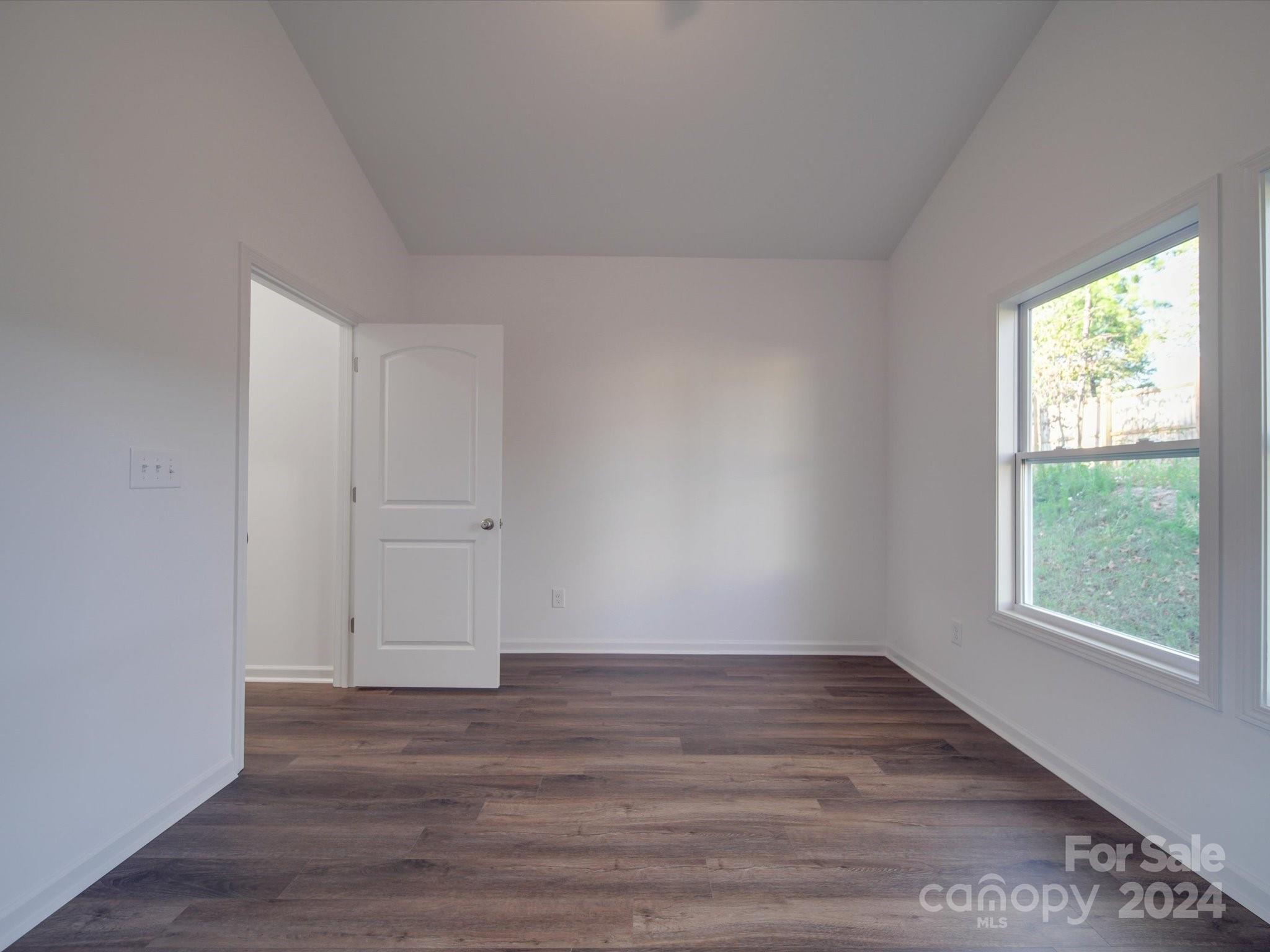 Dixon Village - Residential