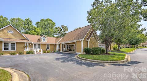 Photo of 902 Woodlea Court, Asheville, NC 28806 (MLS # 4408853)