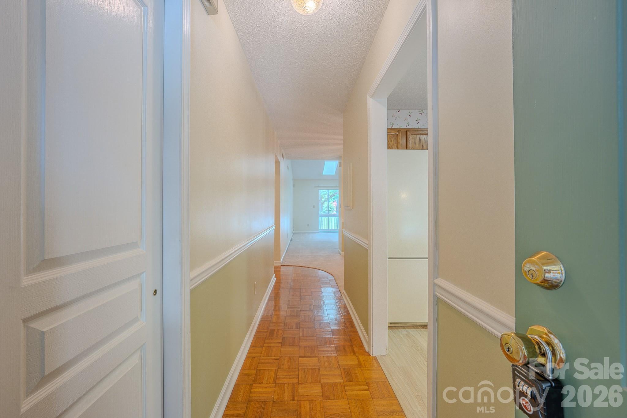 902 Woodlea Court