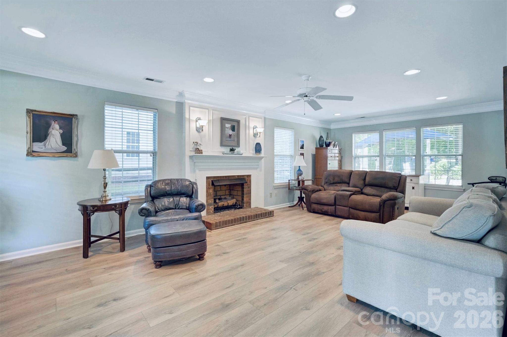 2908 Pinewood Hill Drive