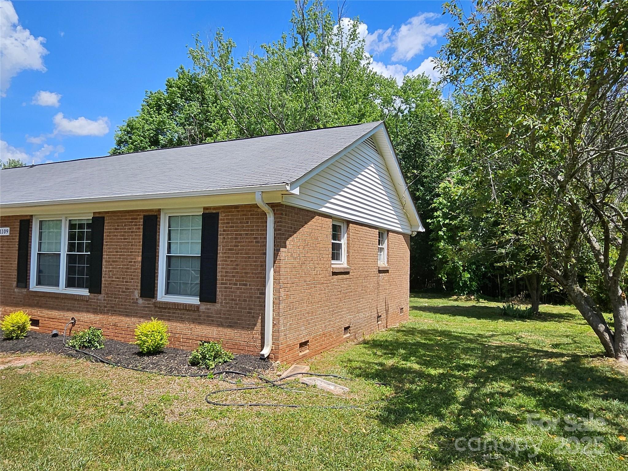 1109 Reid Harkey Road