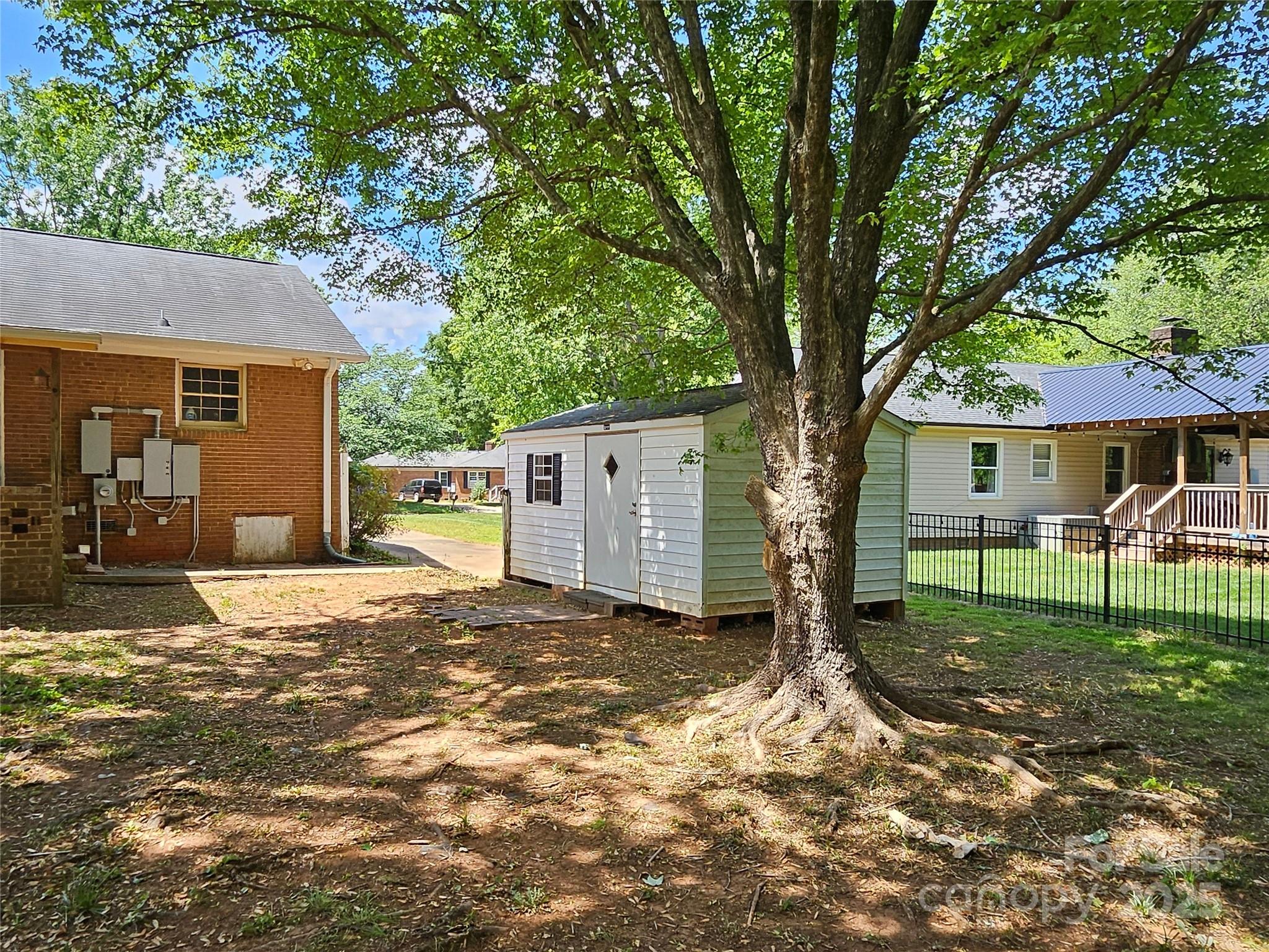 1109 Reid Harkey Road