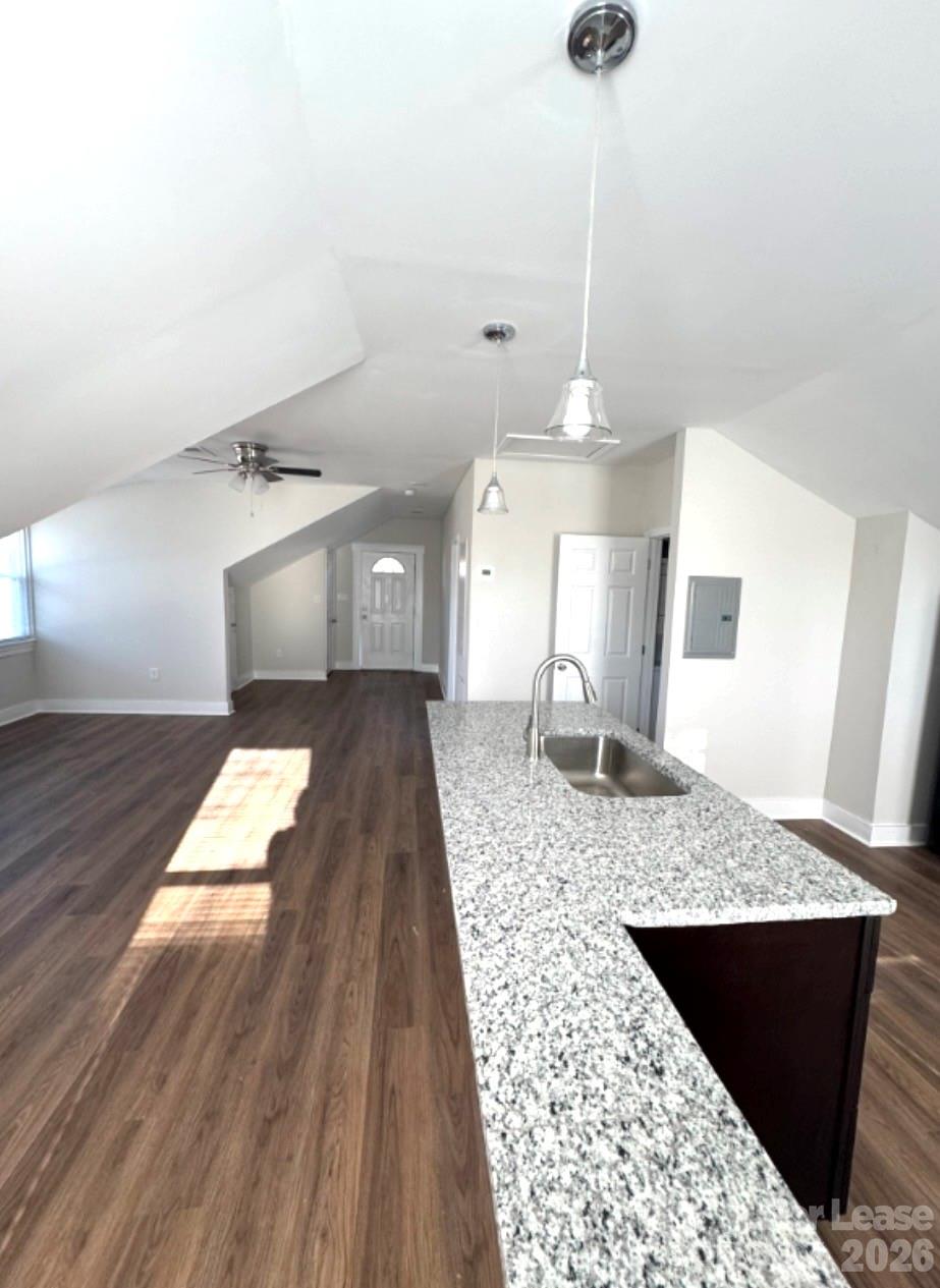 711 S Jackson Street 203