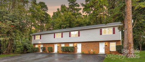 2828 Willow Street Charlotte NC 28208