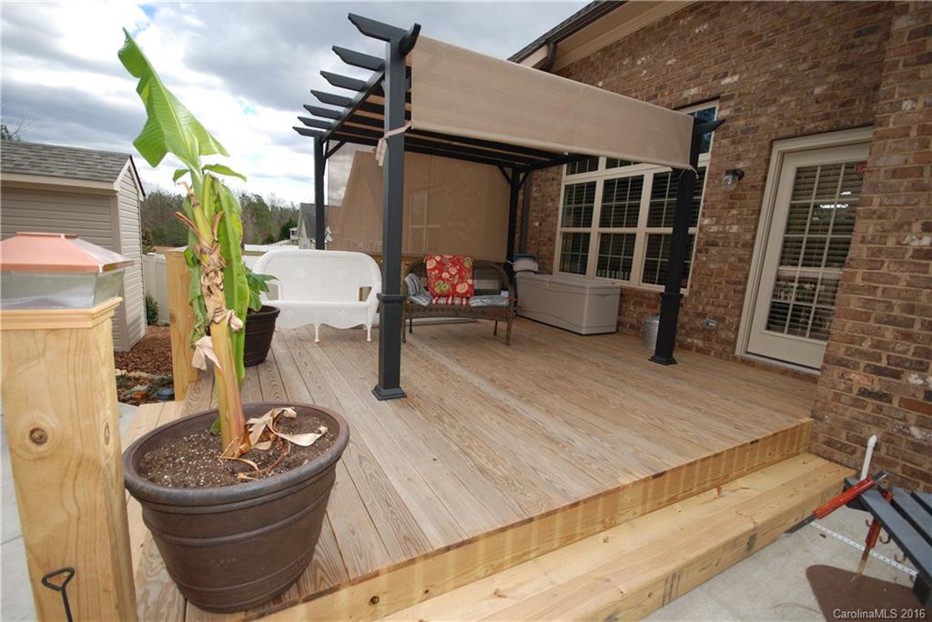 Seven Oaks - Residential