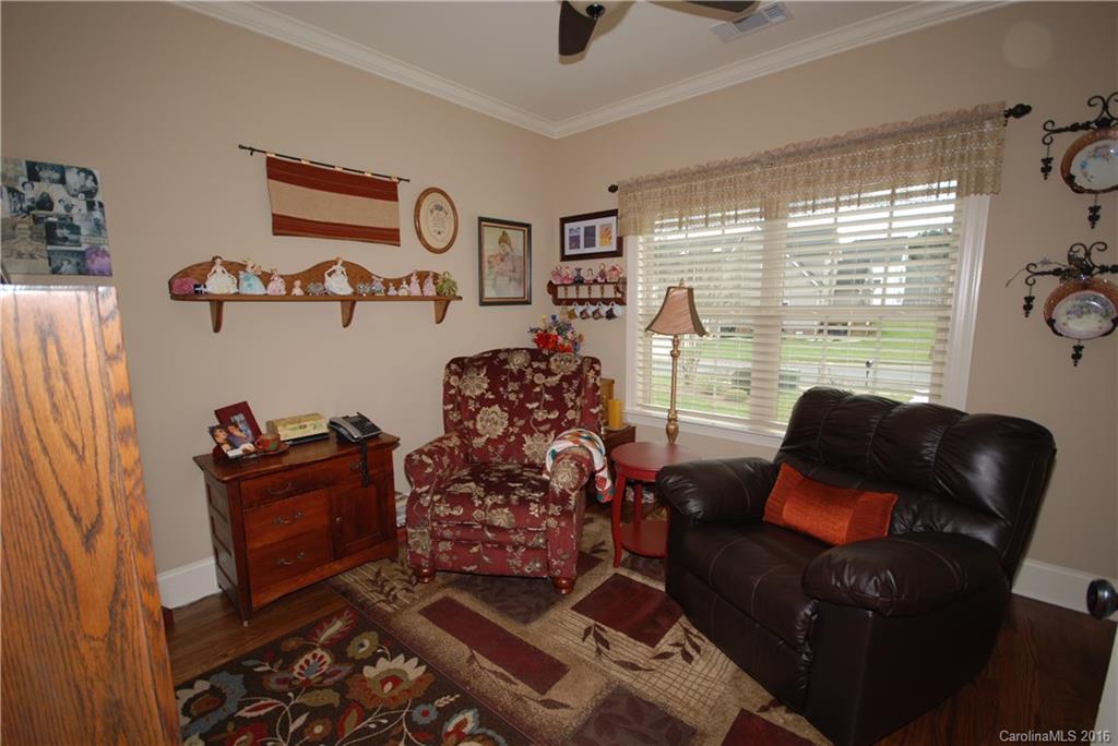 Seven Oaks - Residential