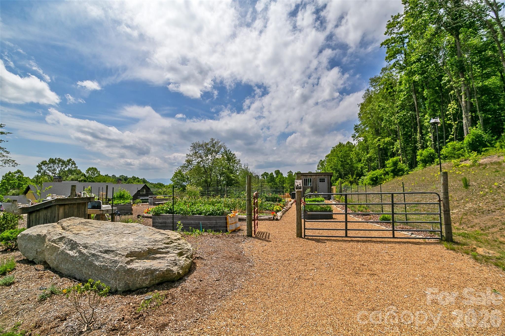 Couch Mountain - Land