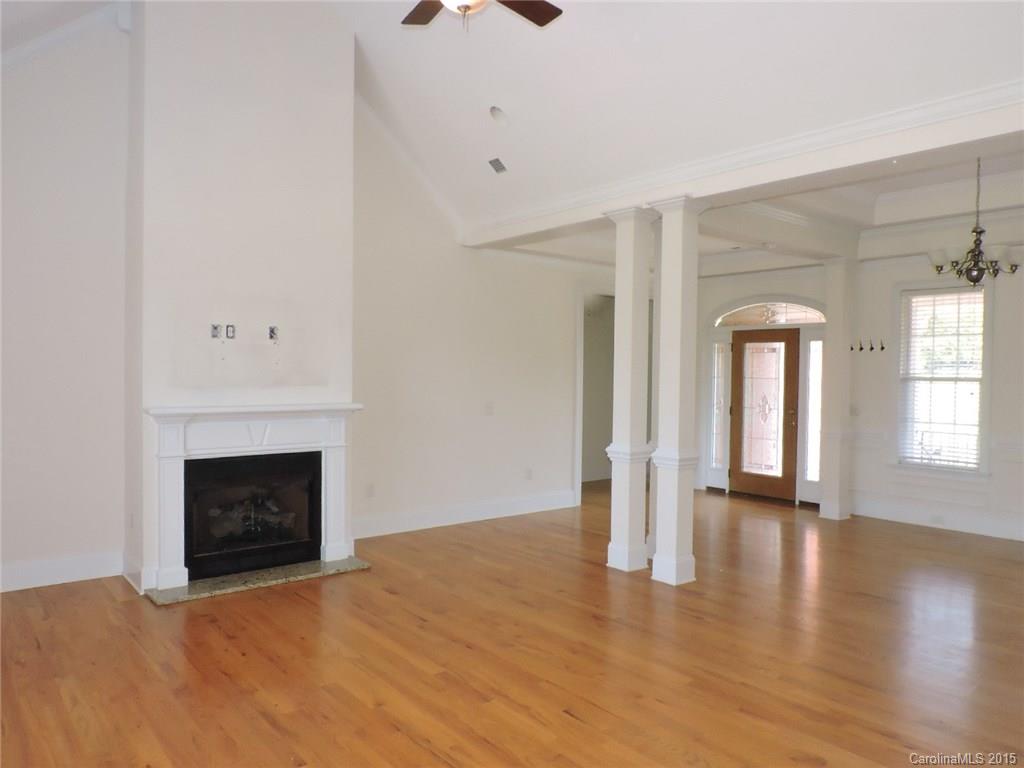 Holland Springs - Residential