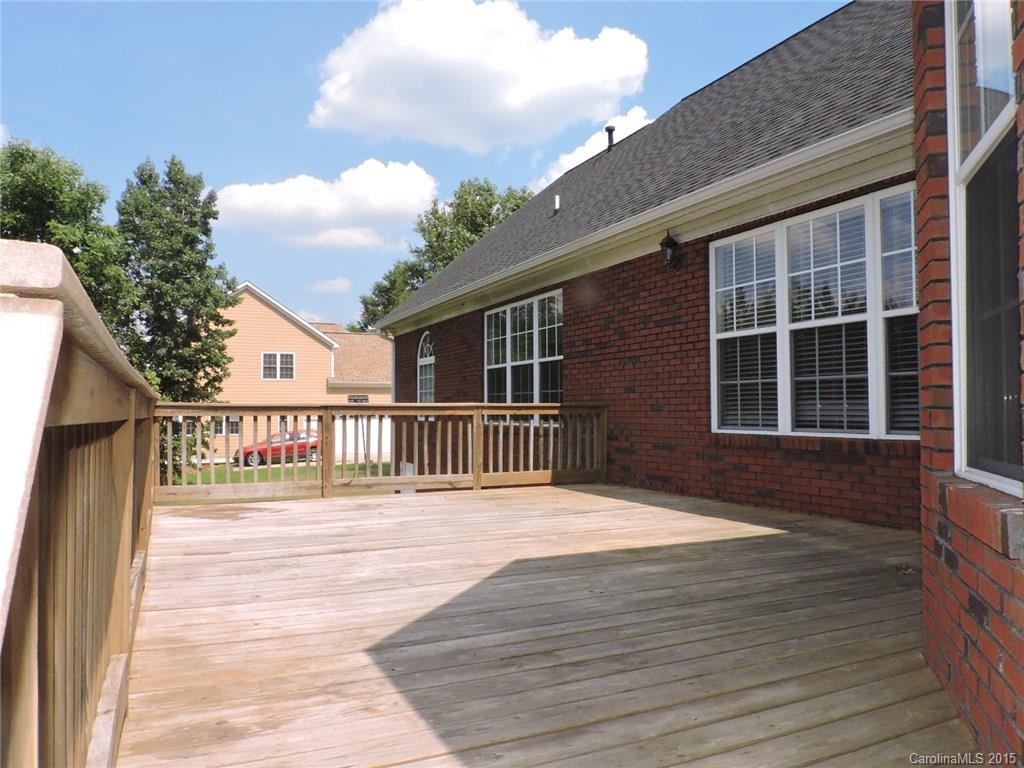 Holland Springs - Residential