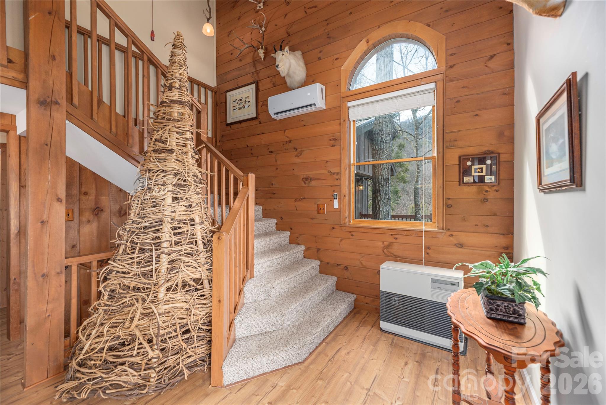 Maggie Overlook - Residential