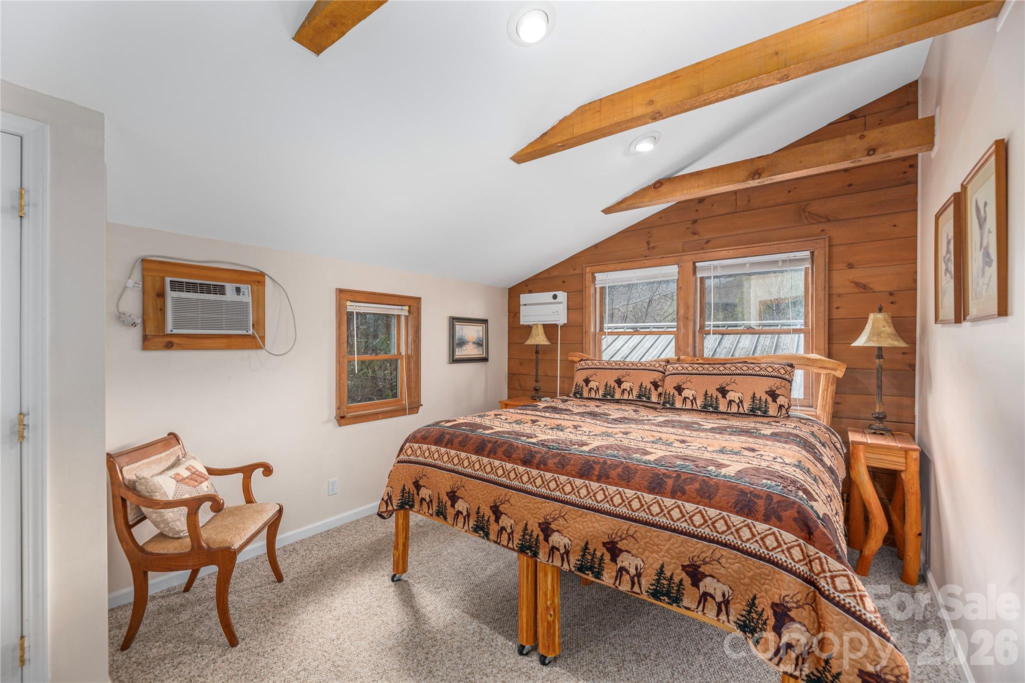 Maggie Overlook - Residential