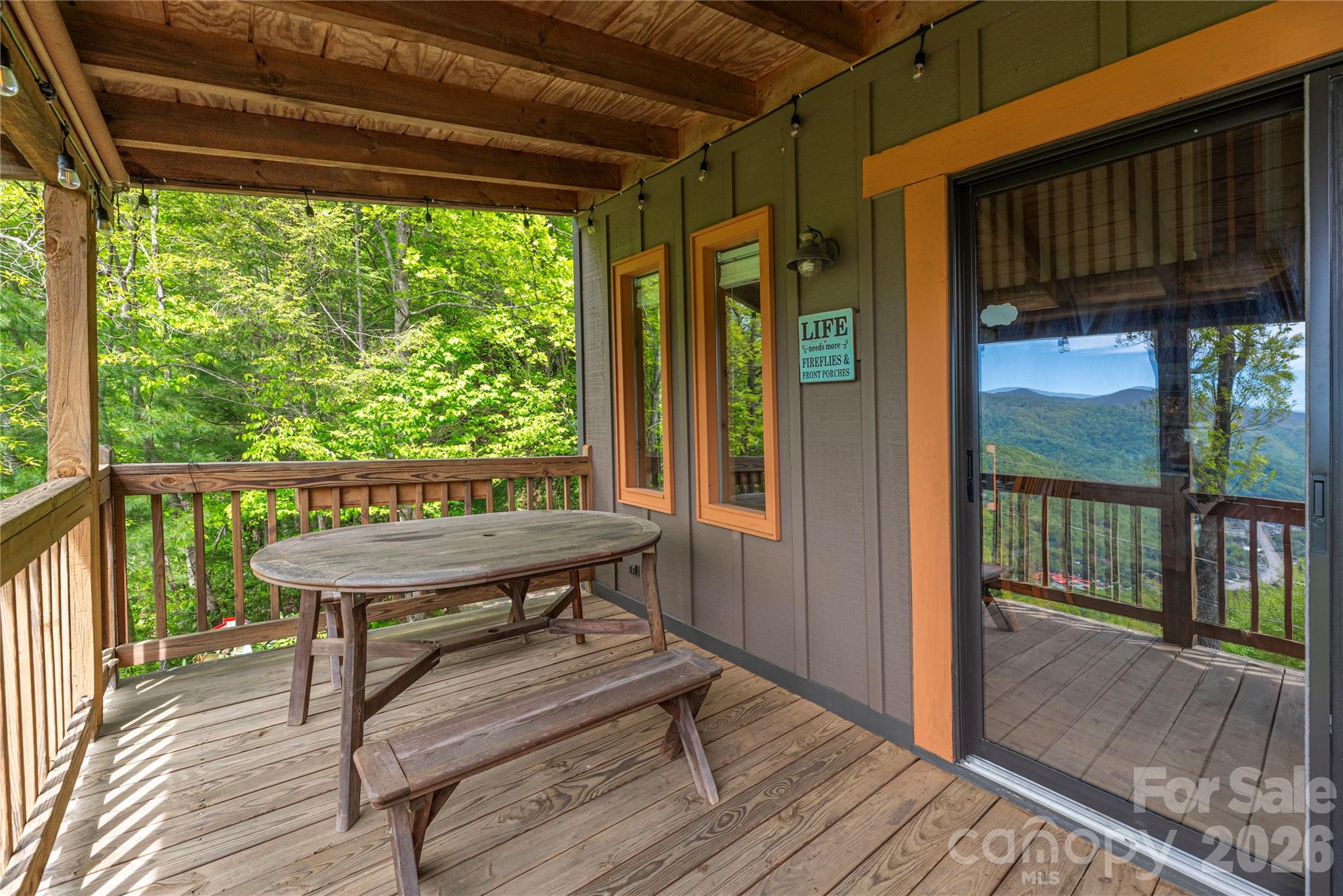 Maggie Overlook - Residential