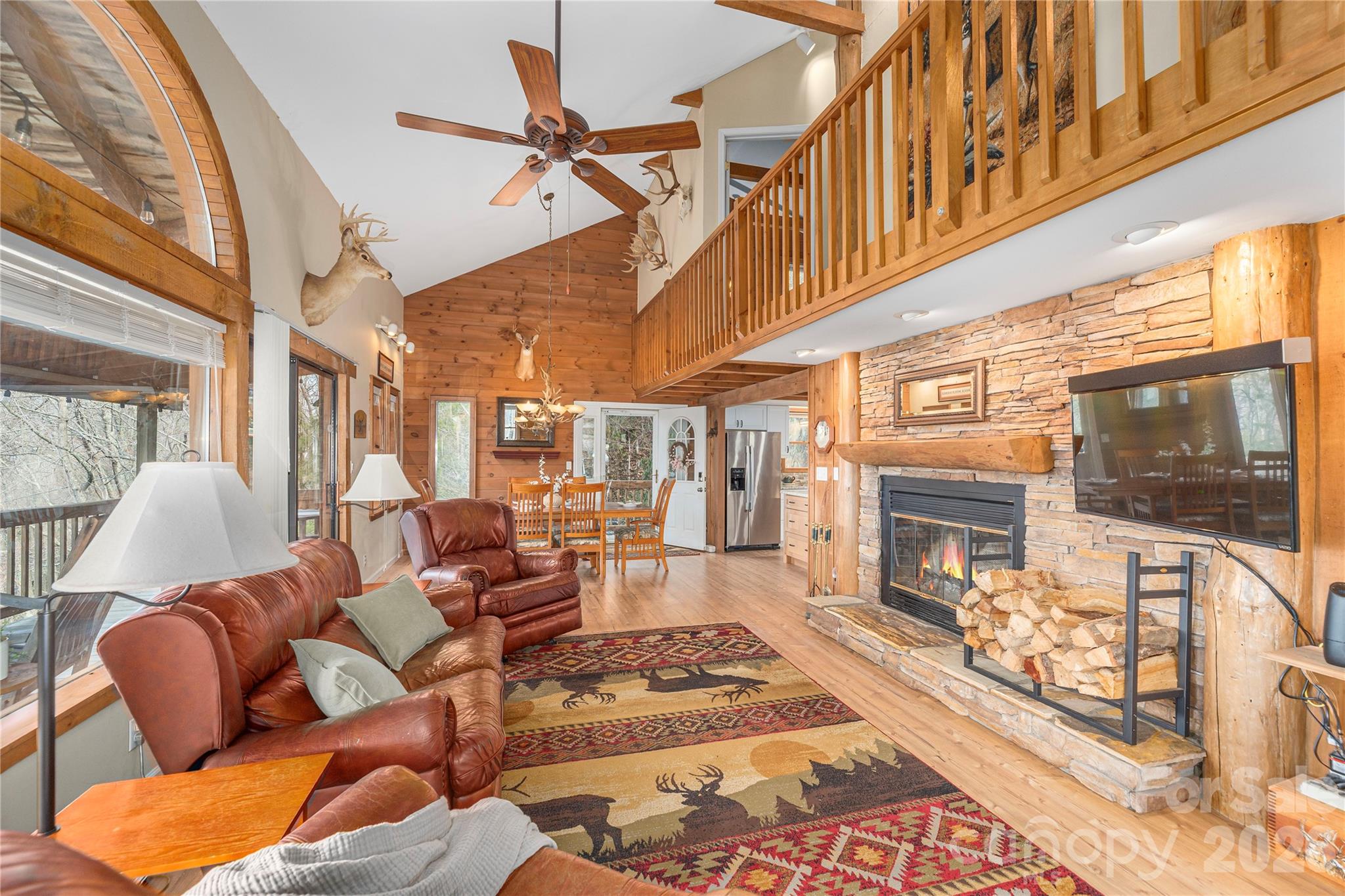 Maggie Overlook - Residential