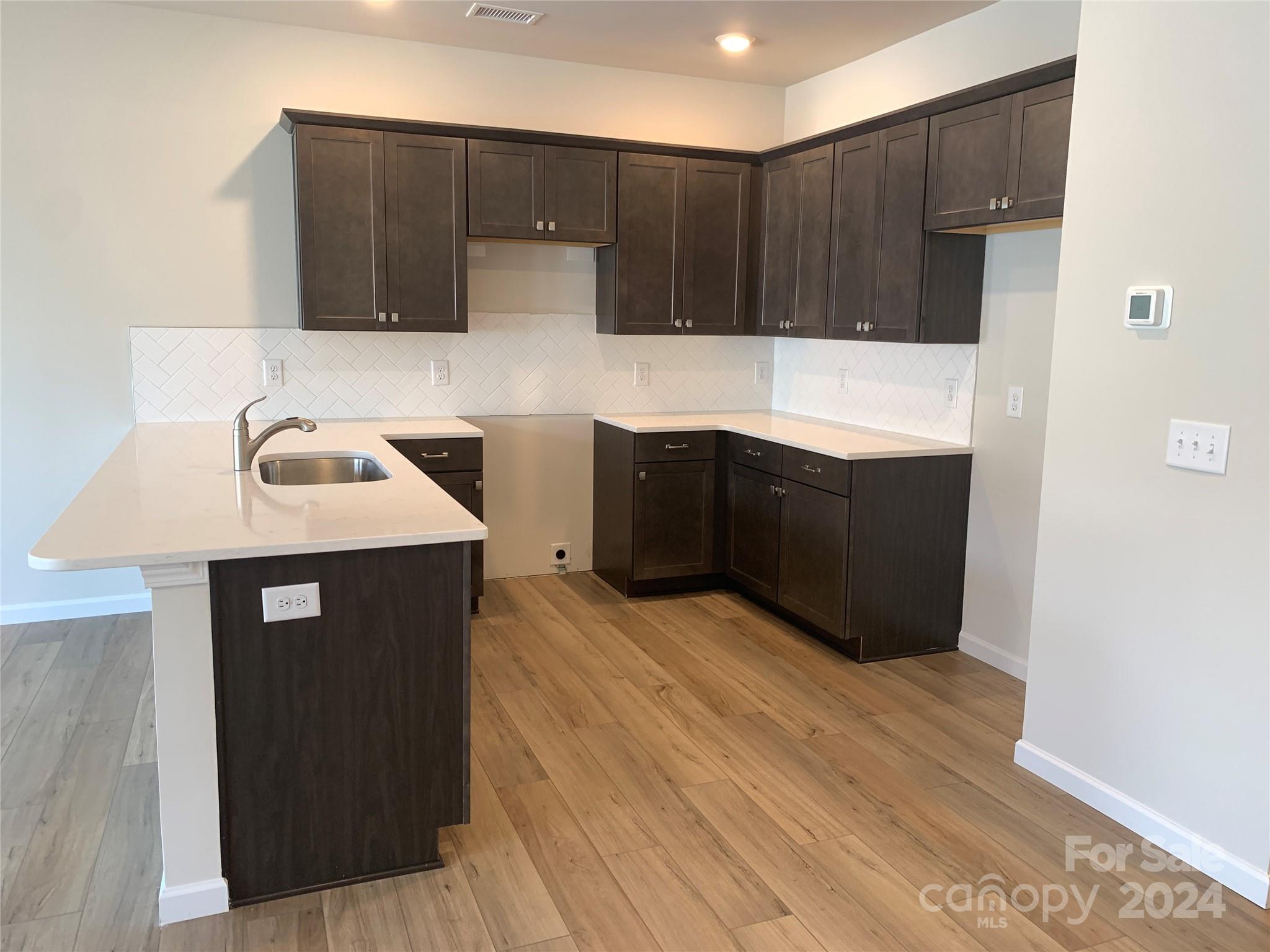 Ruby Dixon Crossing - Residential