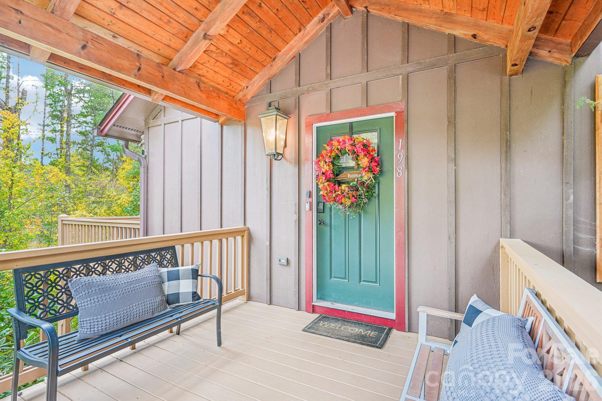 198 Eagles Drive 8