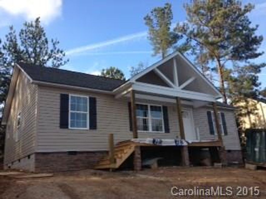 Great new construction home in Clover school district! Approximately 1200 sq.ft., 3BD 2BA; large family room with vaulted ceiling, kitchen open to dining and family room; custom cabinets, hardwood and ceramic floors, stacked stone and more! Great value for a new home!