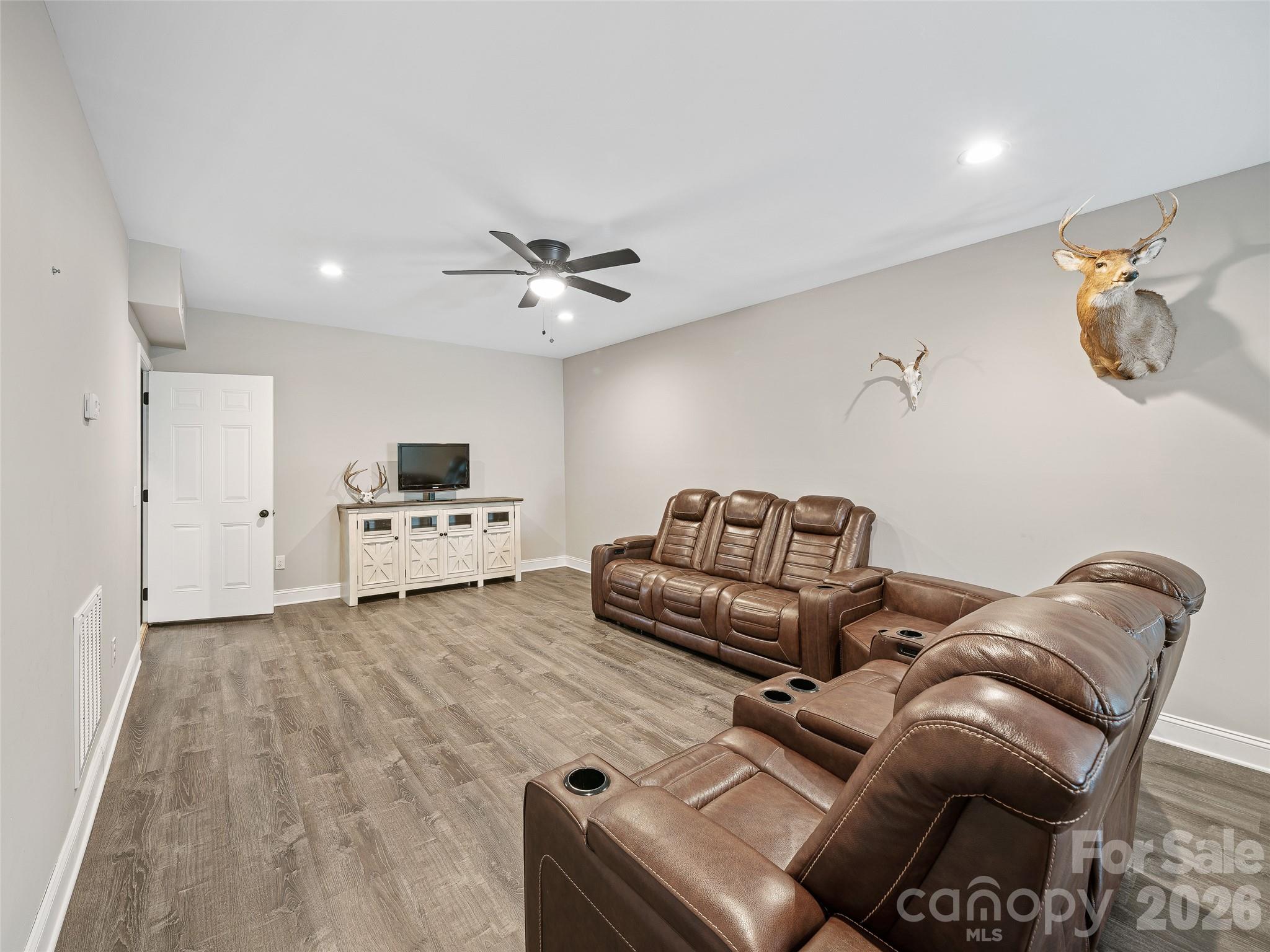 Humpback Mountain - Residential