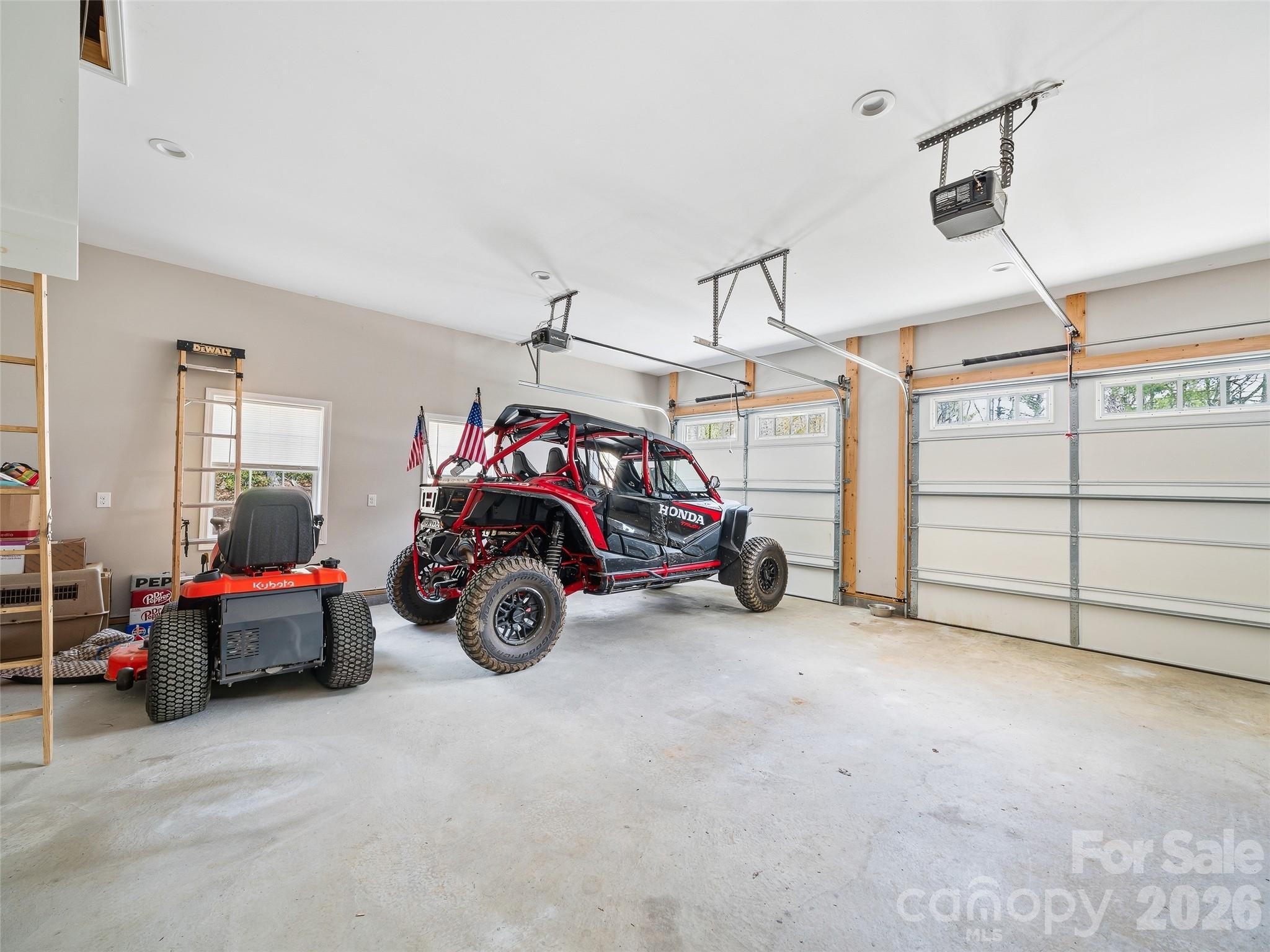 Humpback Mountain - Residential