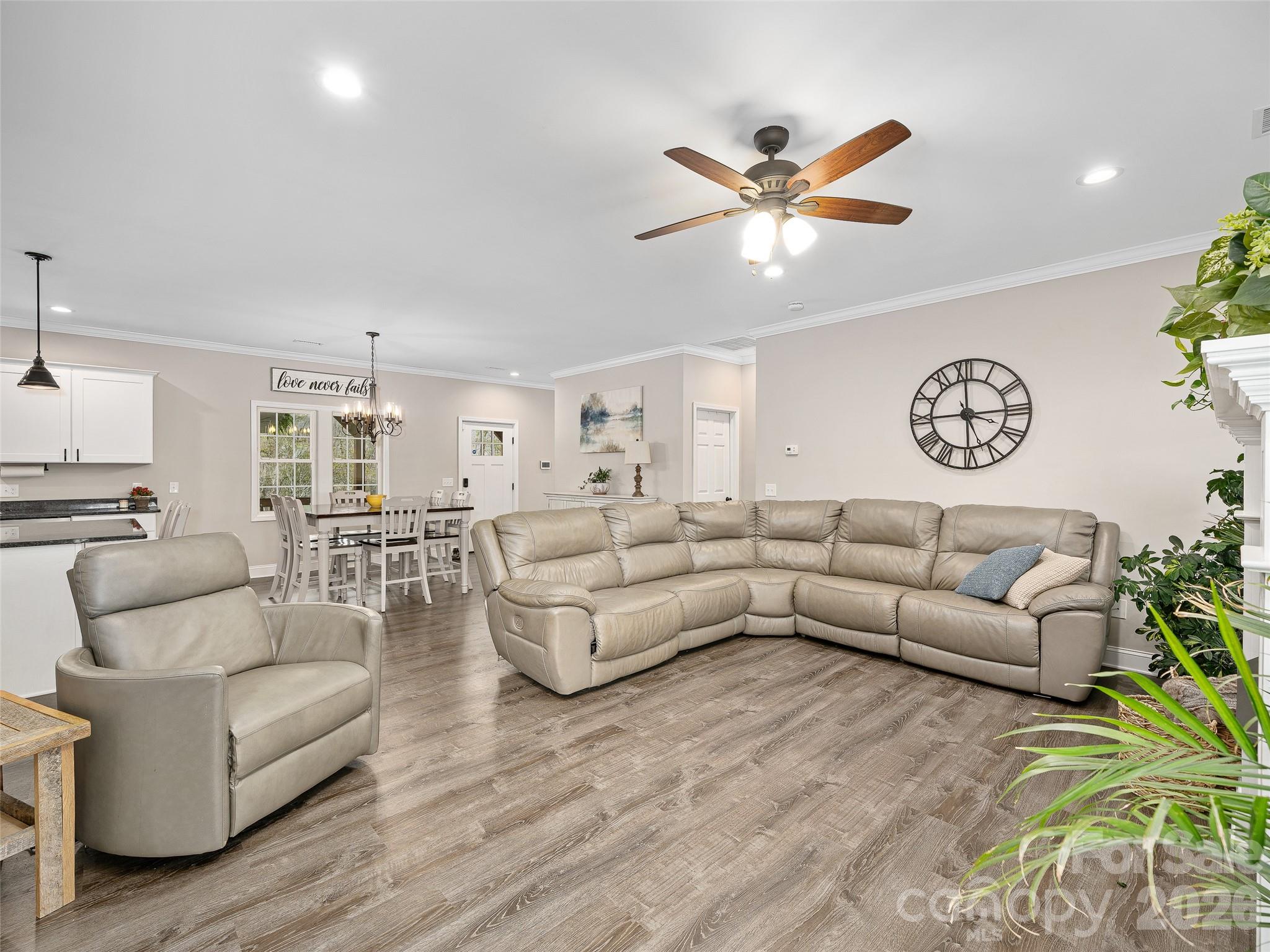 Humpback Mountain - Residential