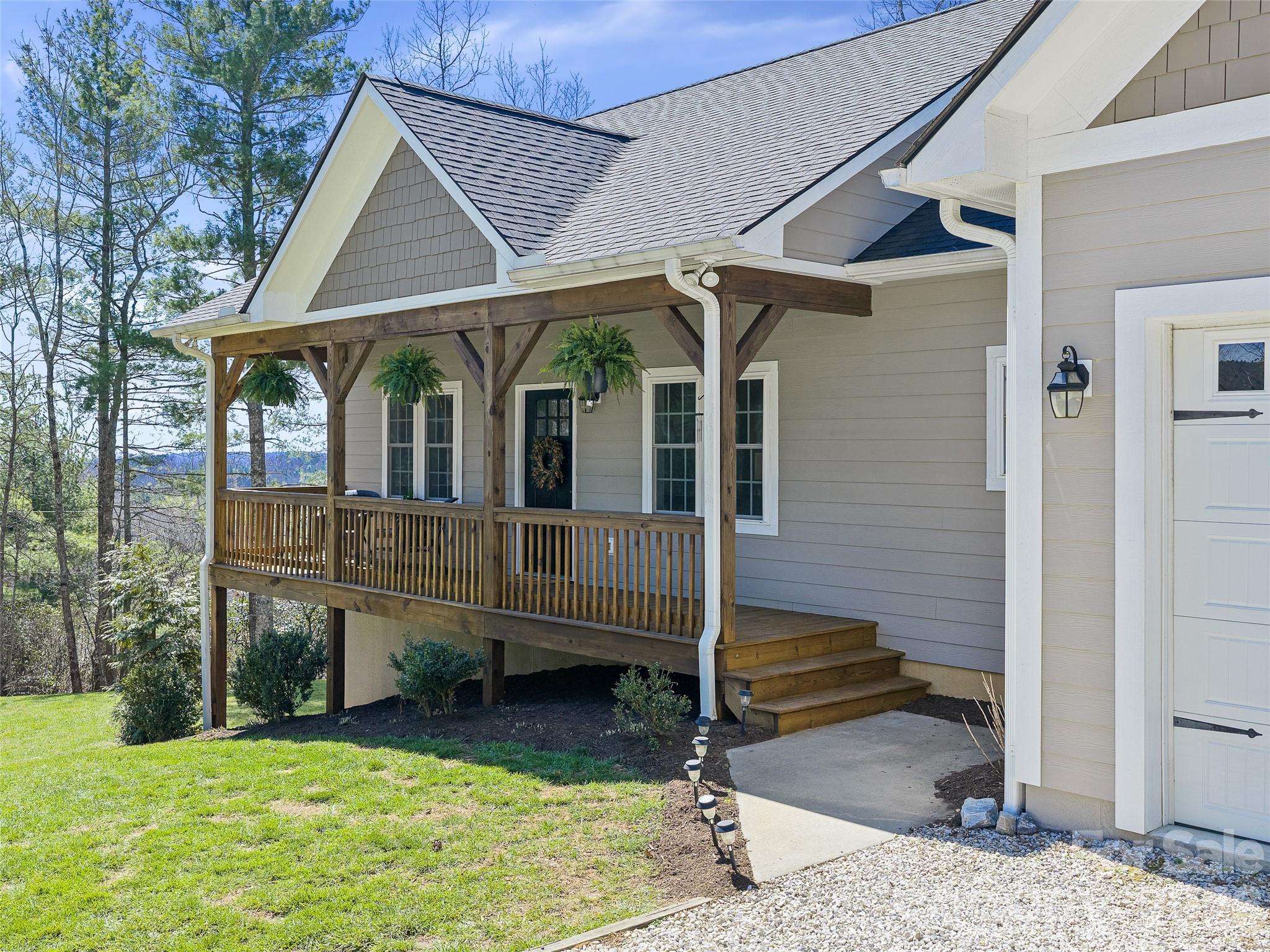 Humpback Mountain - Residential