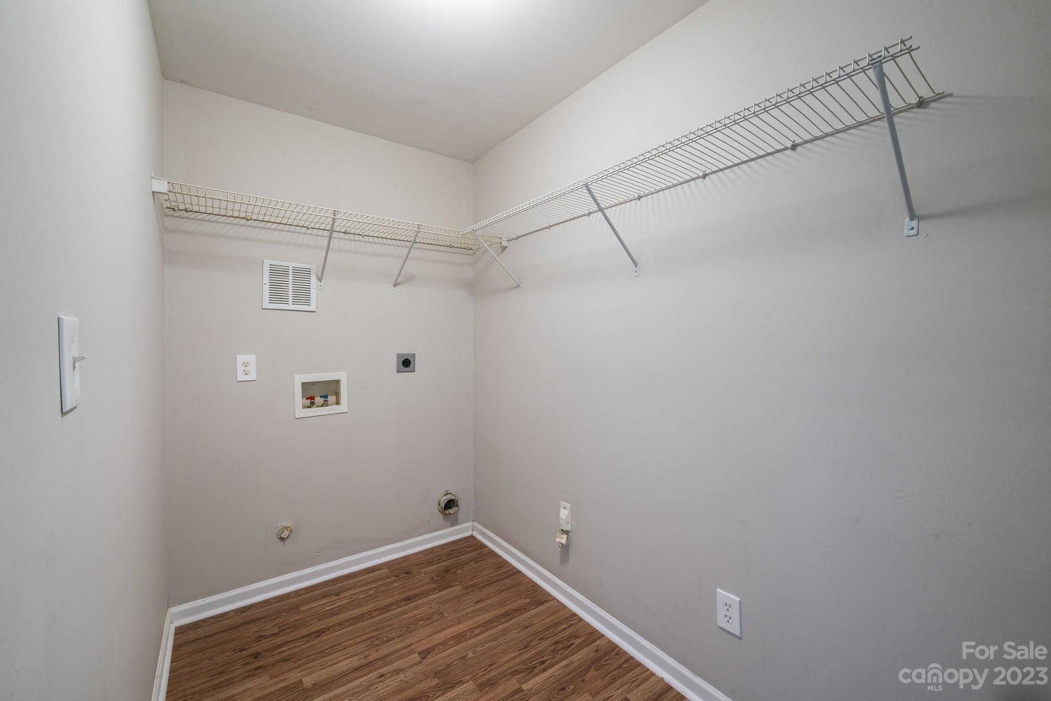 Hunting Creek - Residential