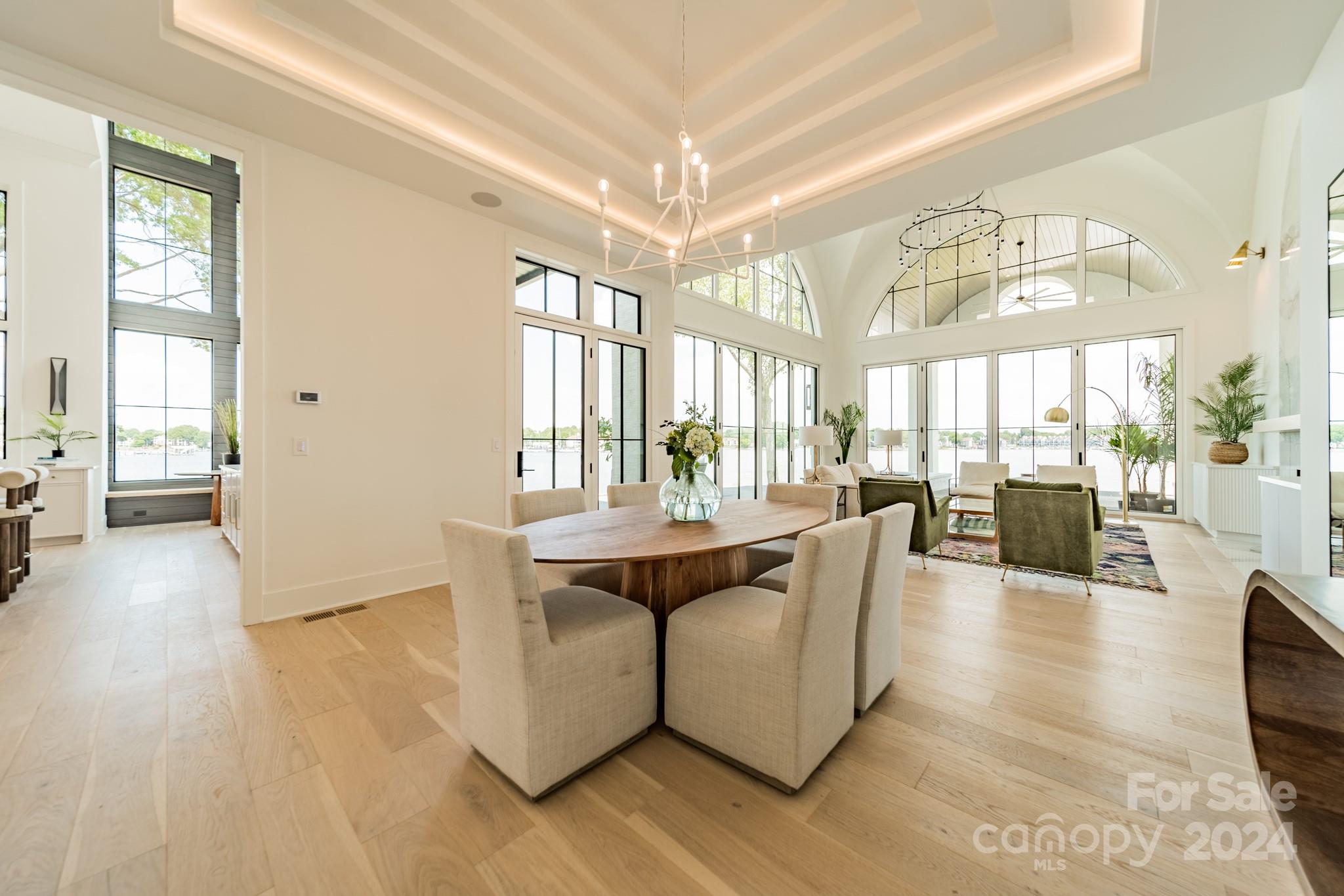 Point Largo - Residential