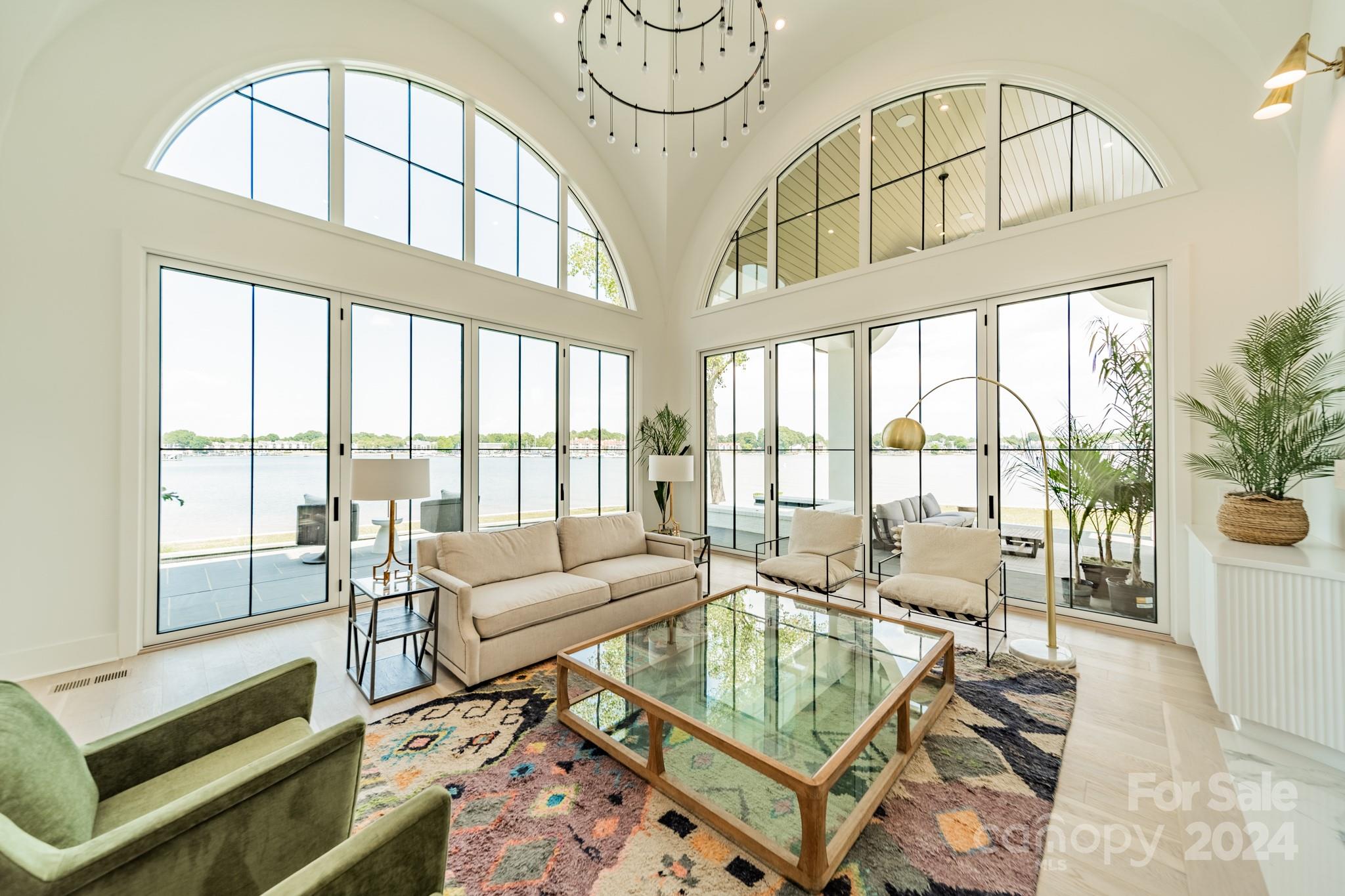 Point Largo - Residential