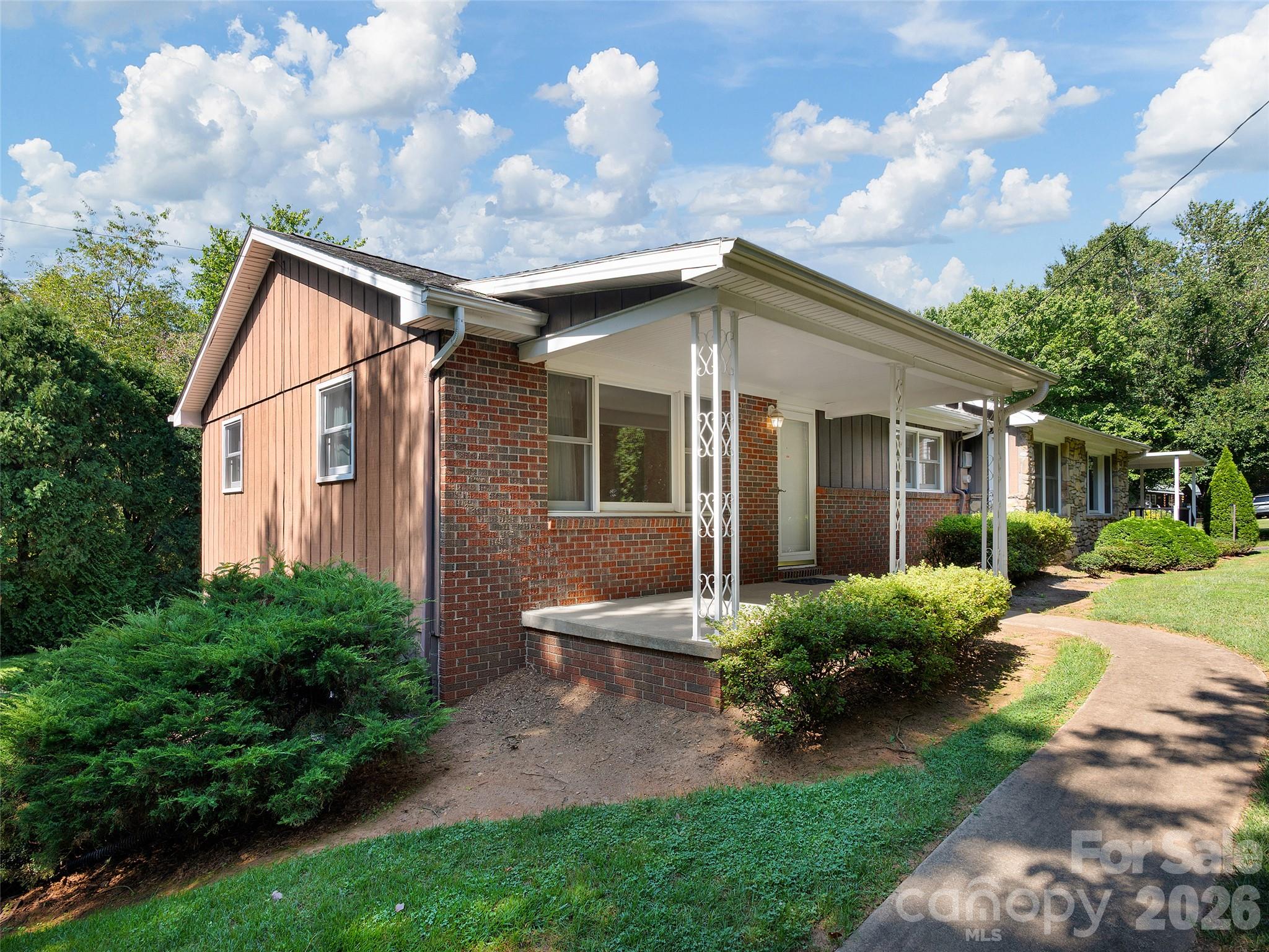 16 Ben Lippen Road