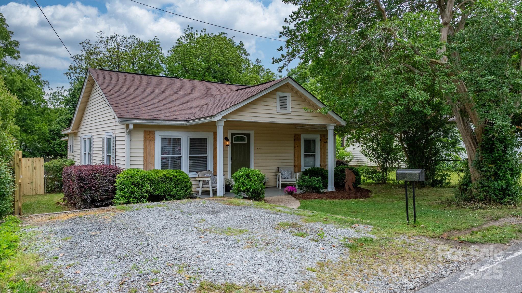 2212 Acme Road