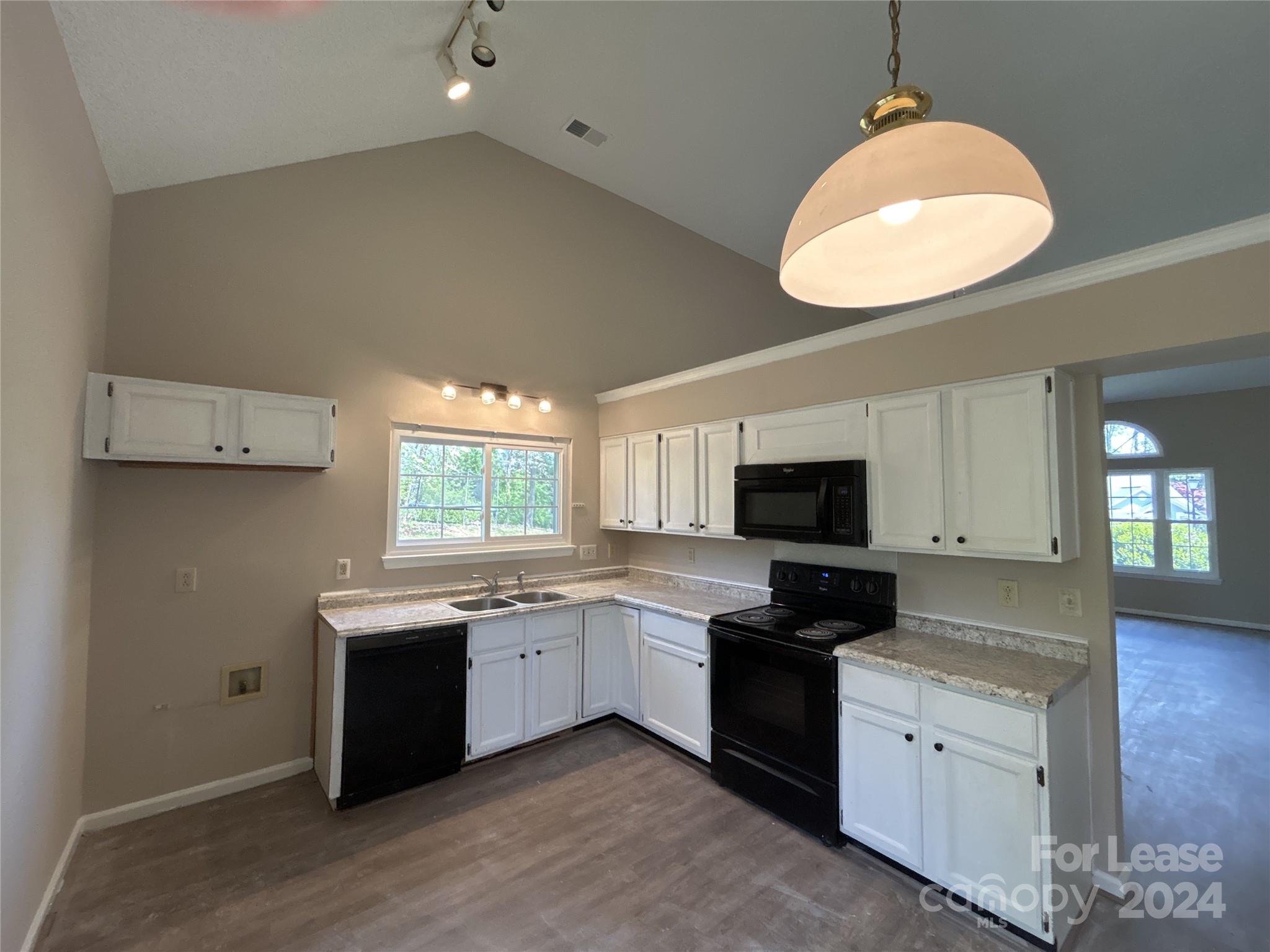 Bridgeport - Residential Lease