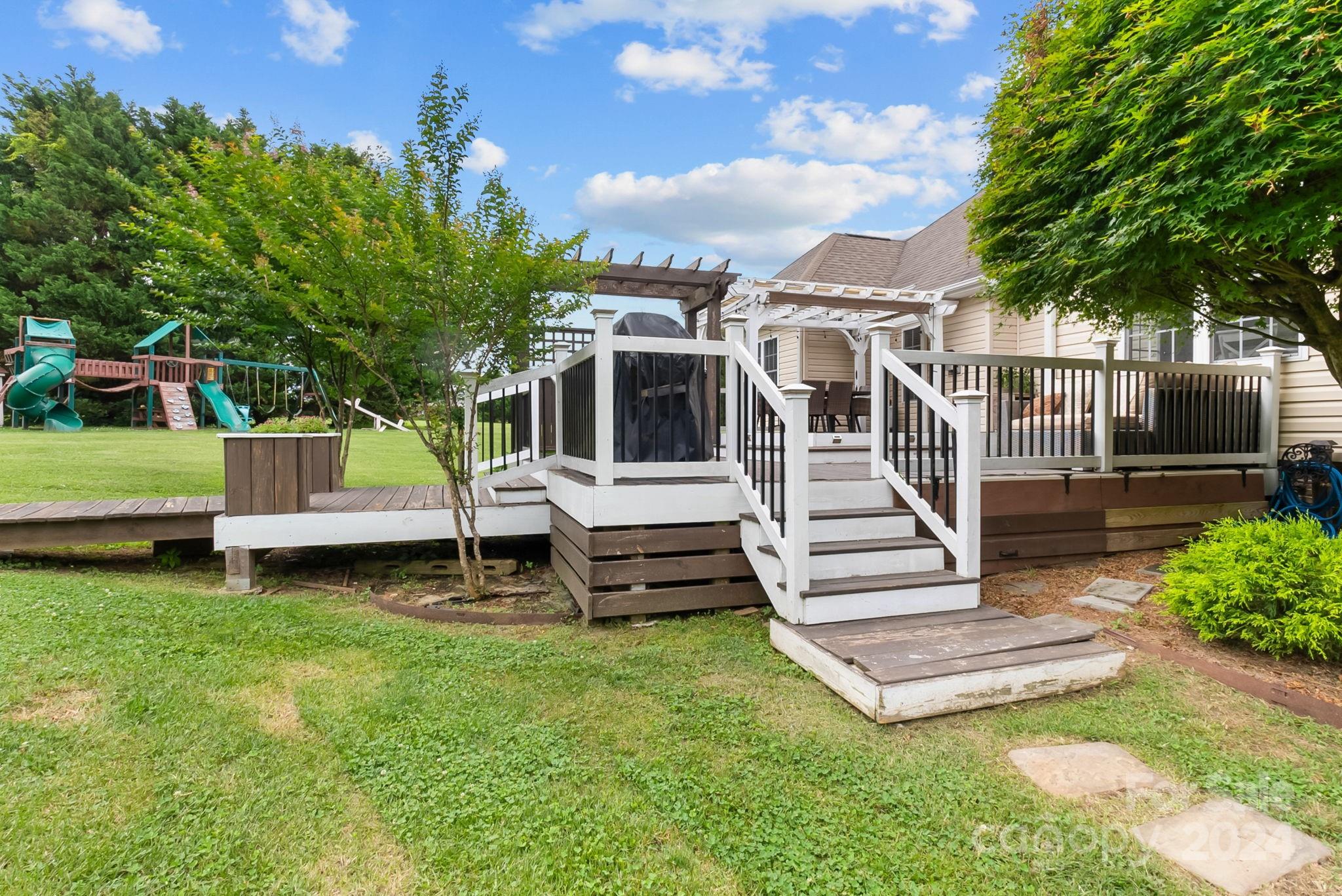 Miller Pond - Residential