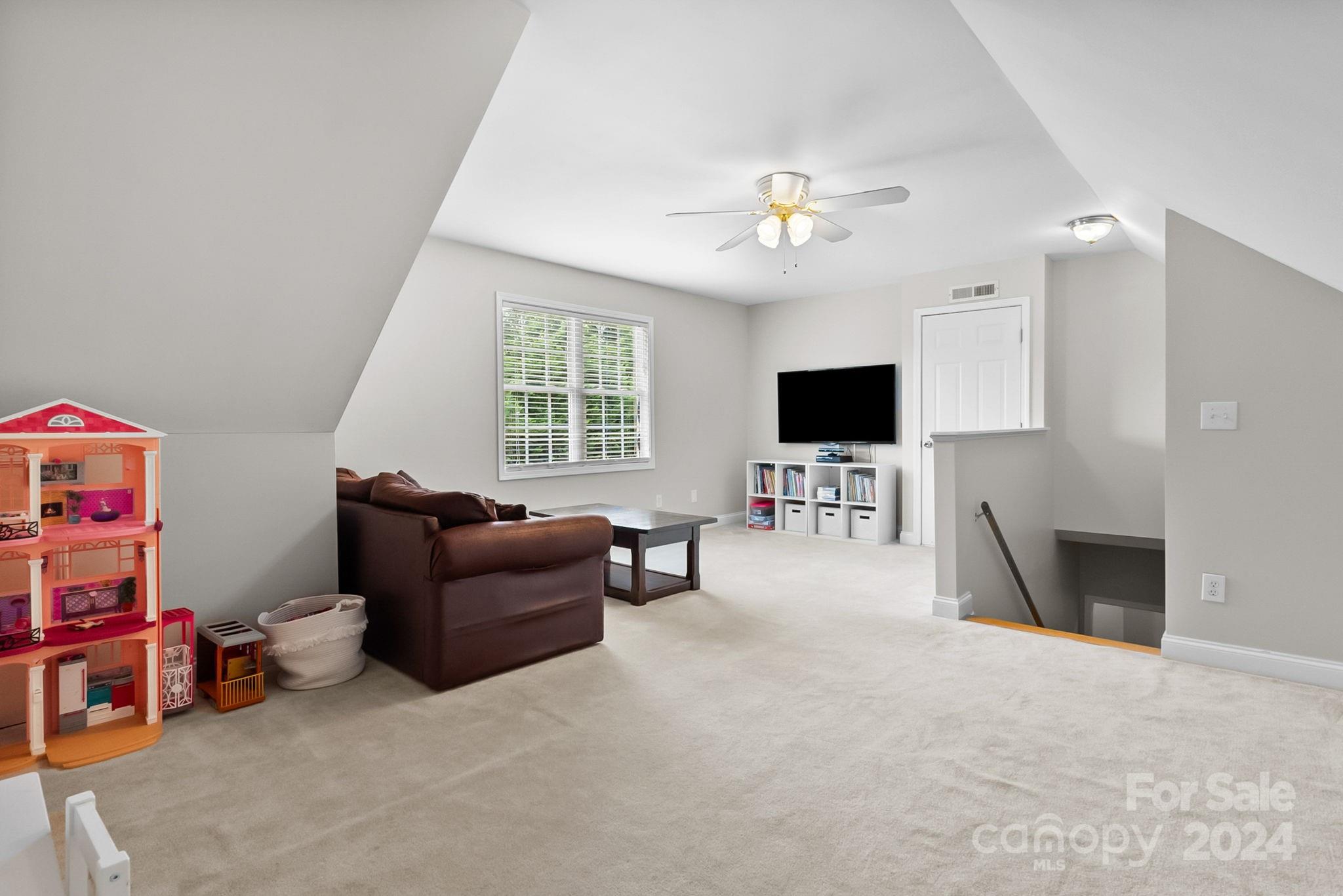 Miller Pond - Residential