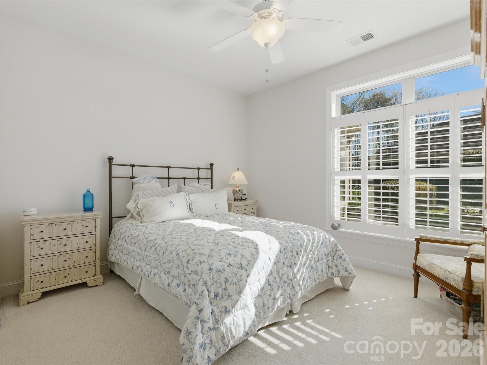 The Courtyards at Emerald Lake - Residential