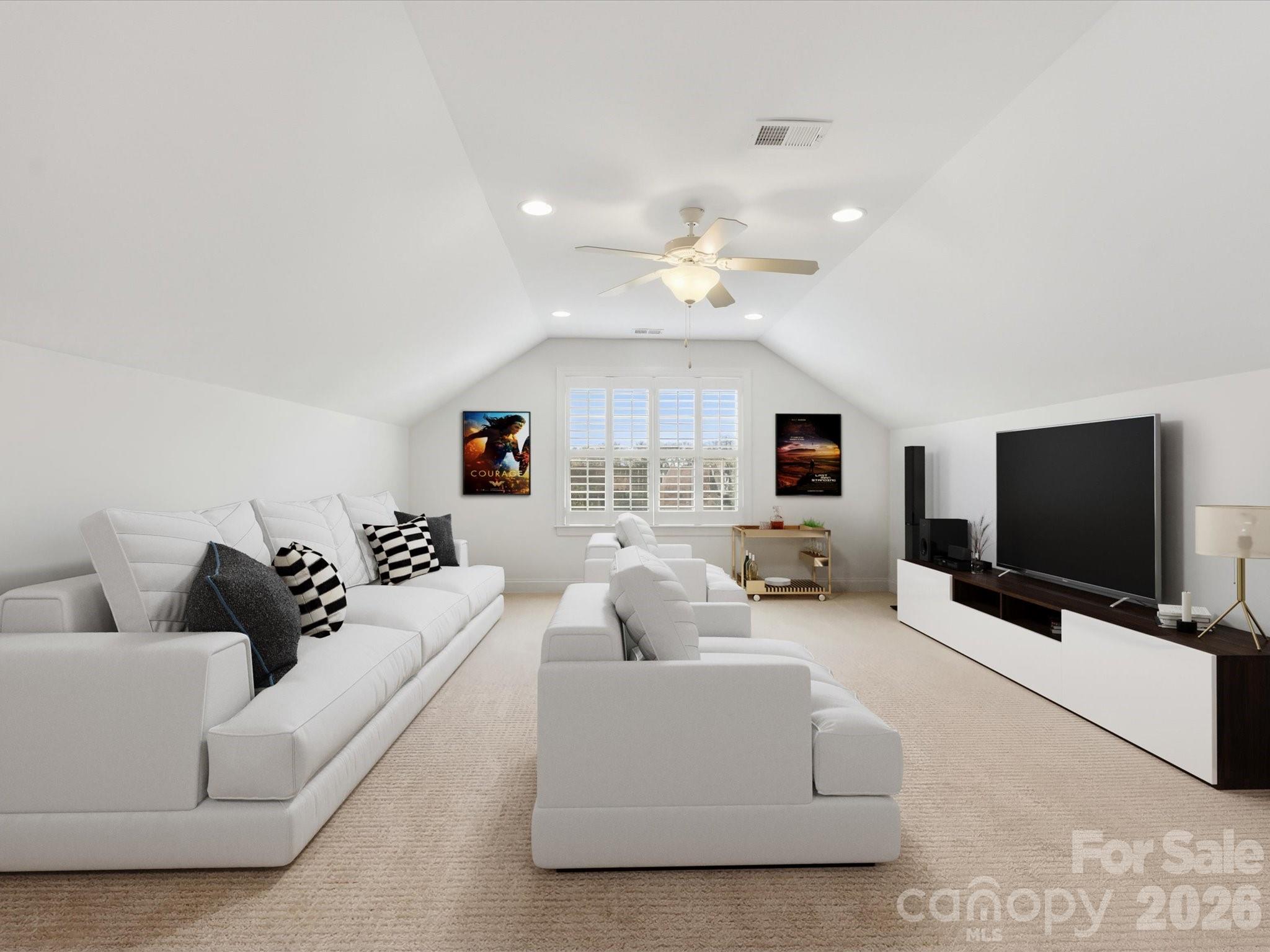 The Courtyards at Emerald Lake - Residential