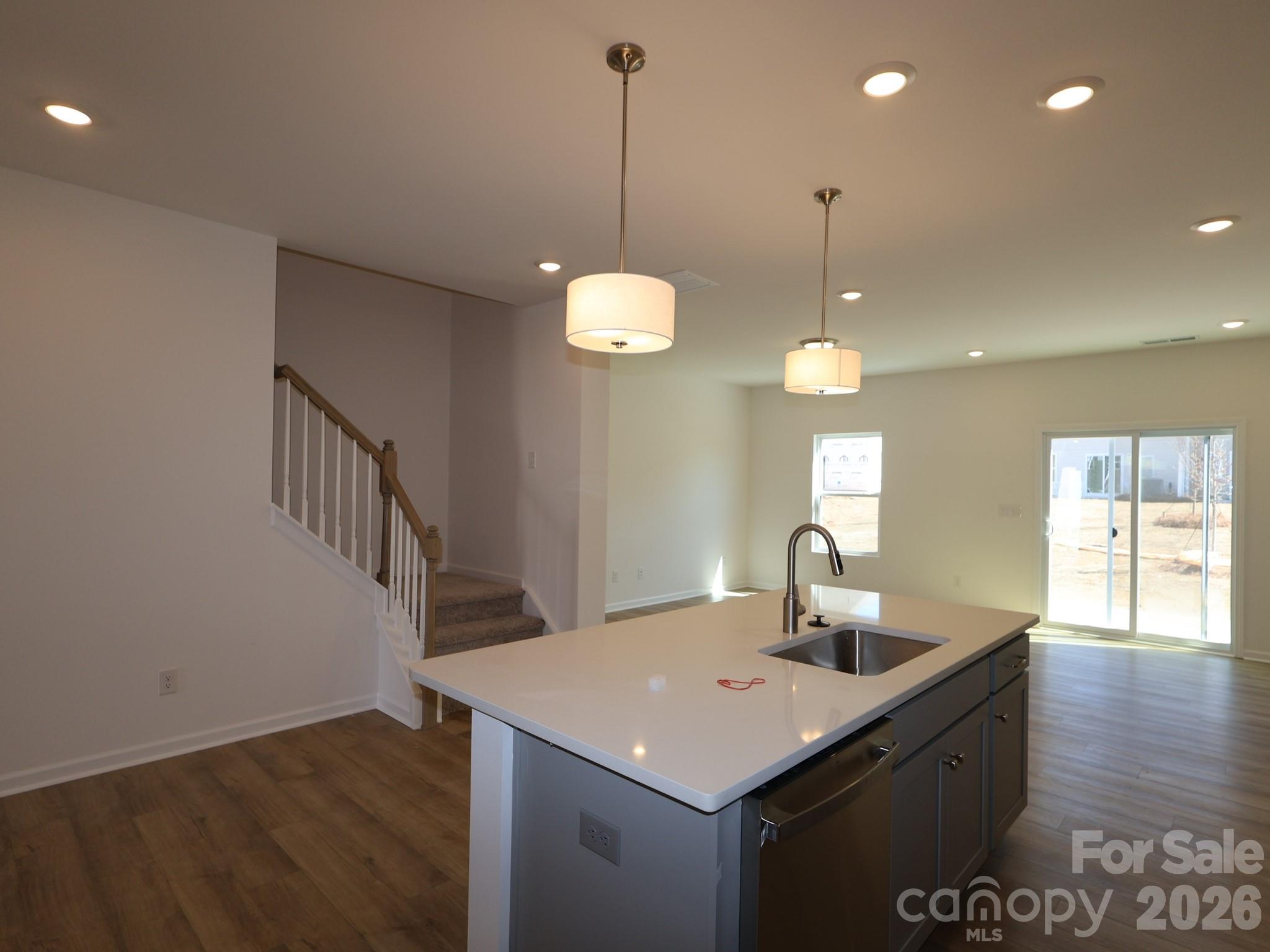 812 Earhart Street NW