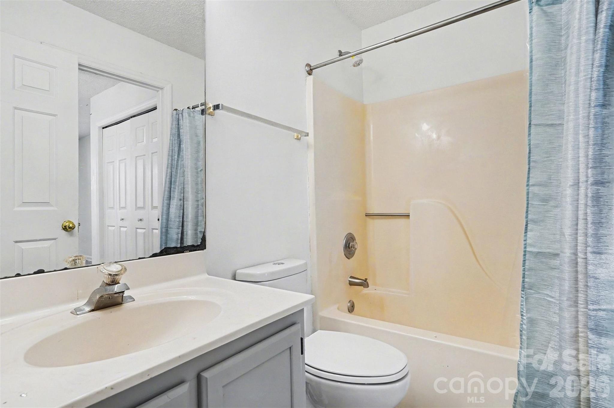 Alexander Towne - Residential