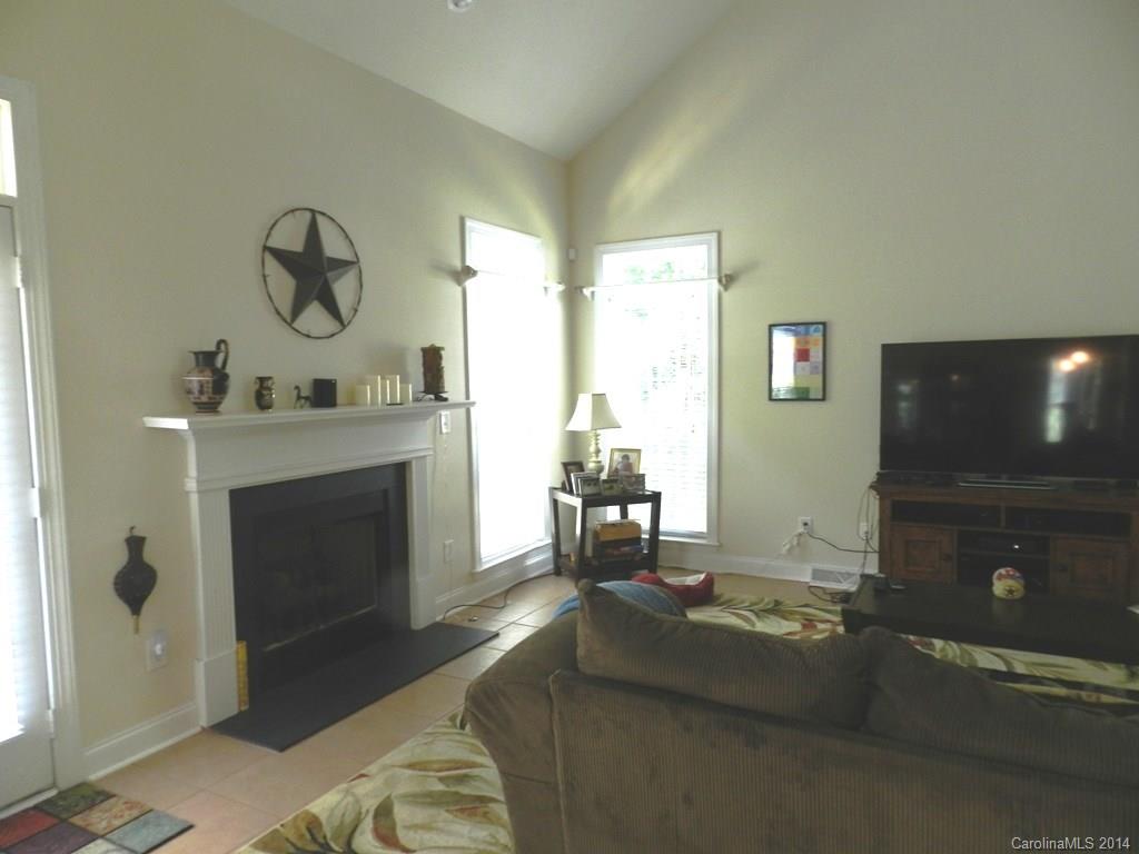 Lakeshore - Residential Lease