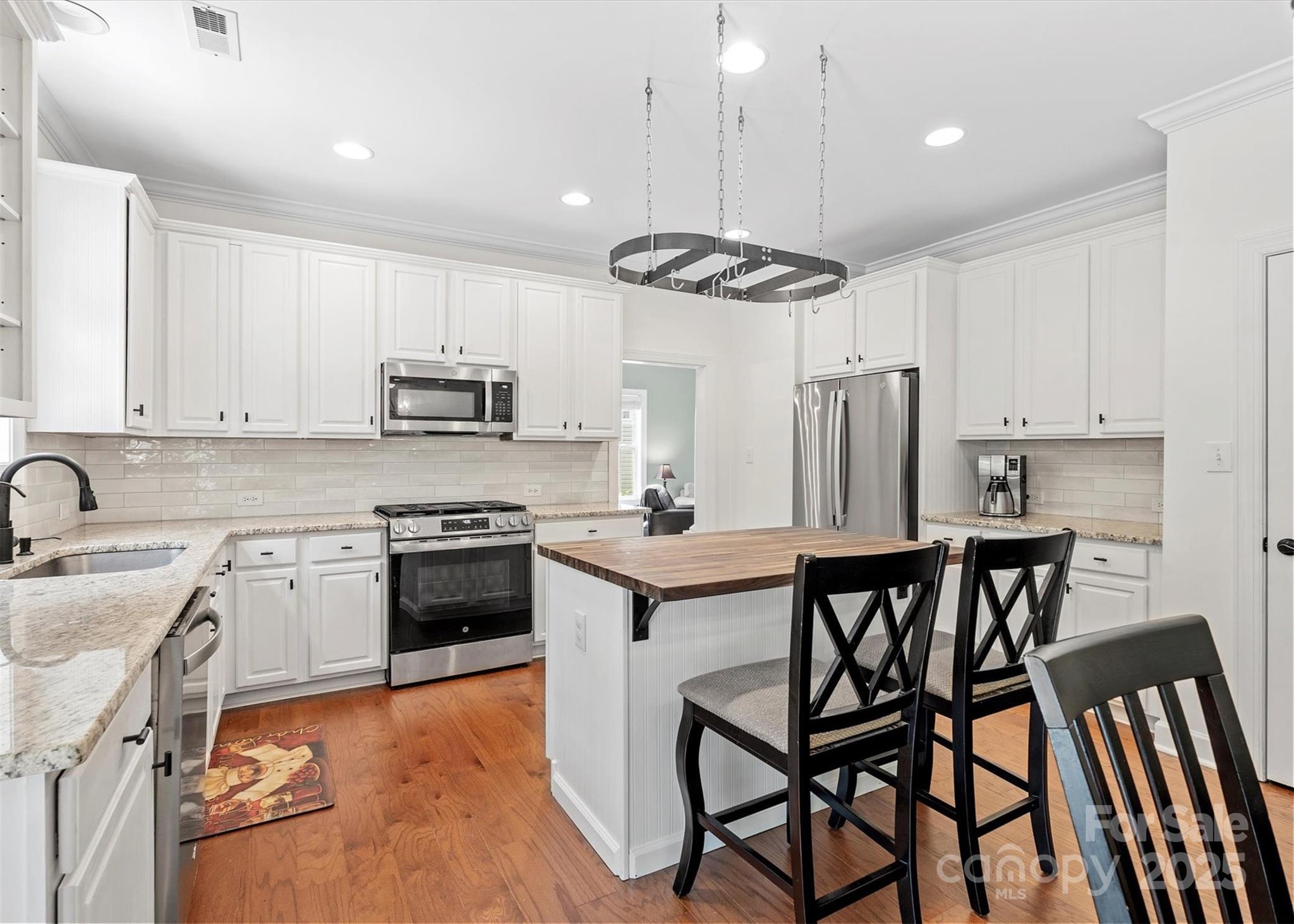 14220 Stewarts Bend Lane