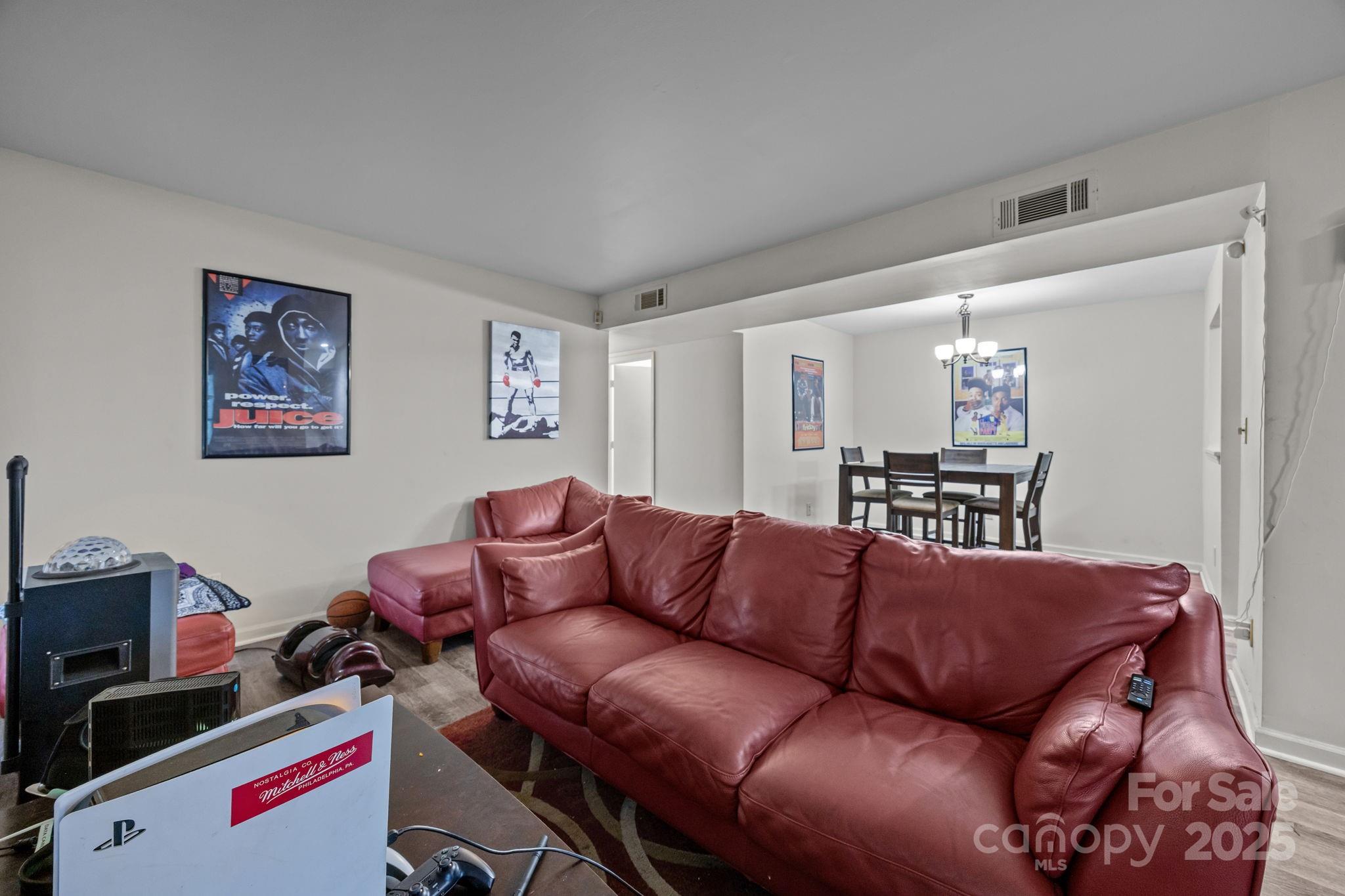 6005 Pinebark Court