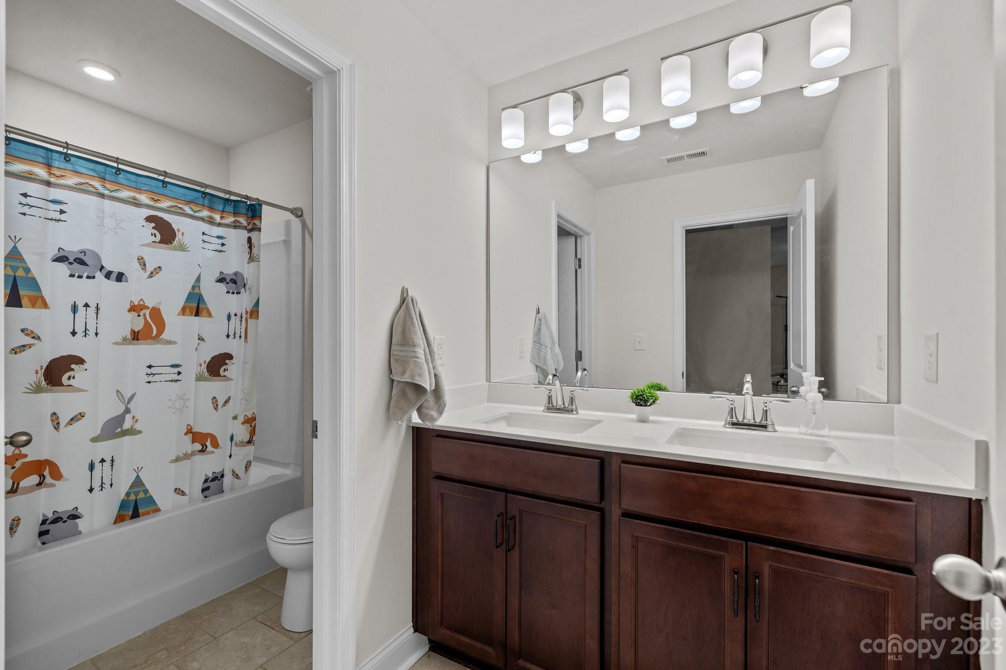 Paddlers Cove - Residential