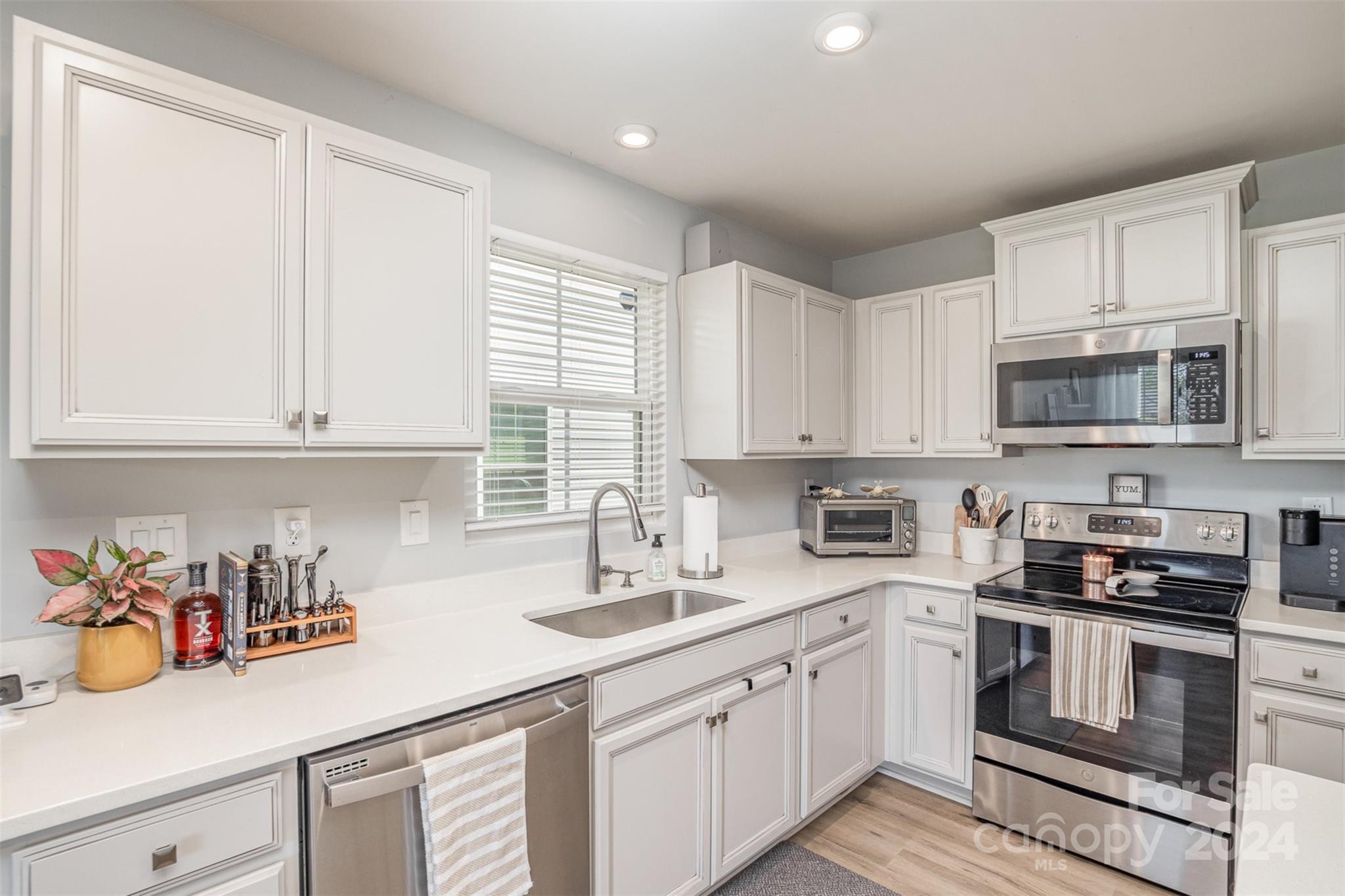 Bellastead - Residential